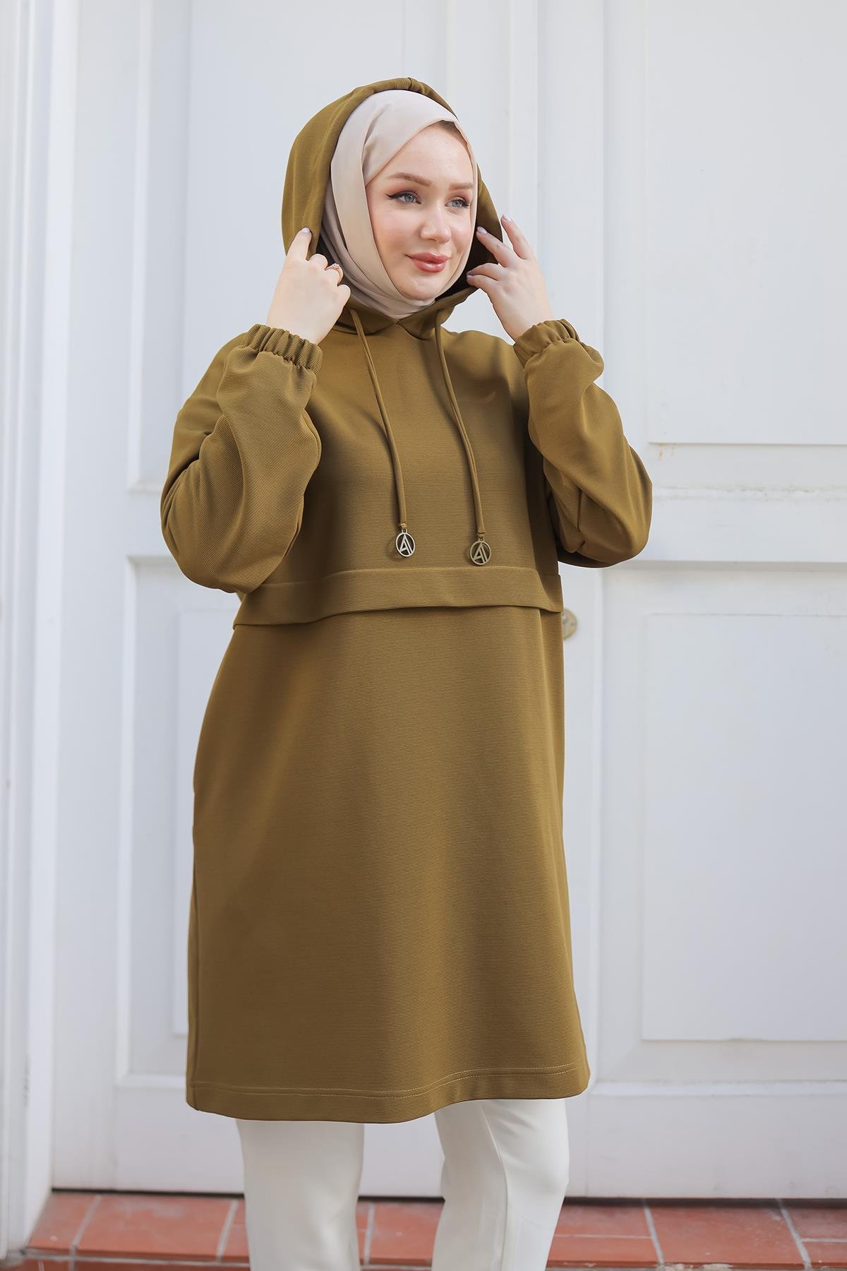 ARMİNE TREND Kapüşonlu Kolları Lastikli Tunik-Yağ Yeşili 24KT454