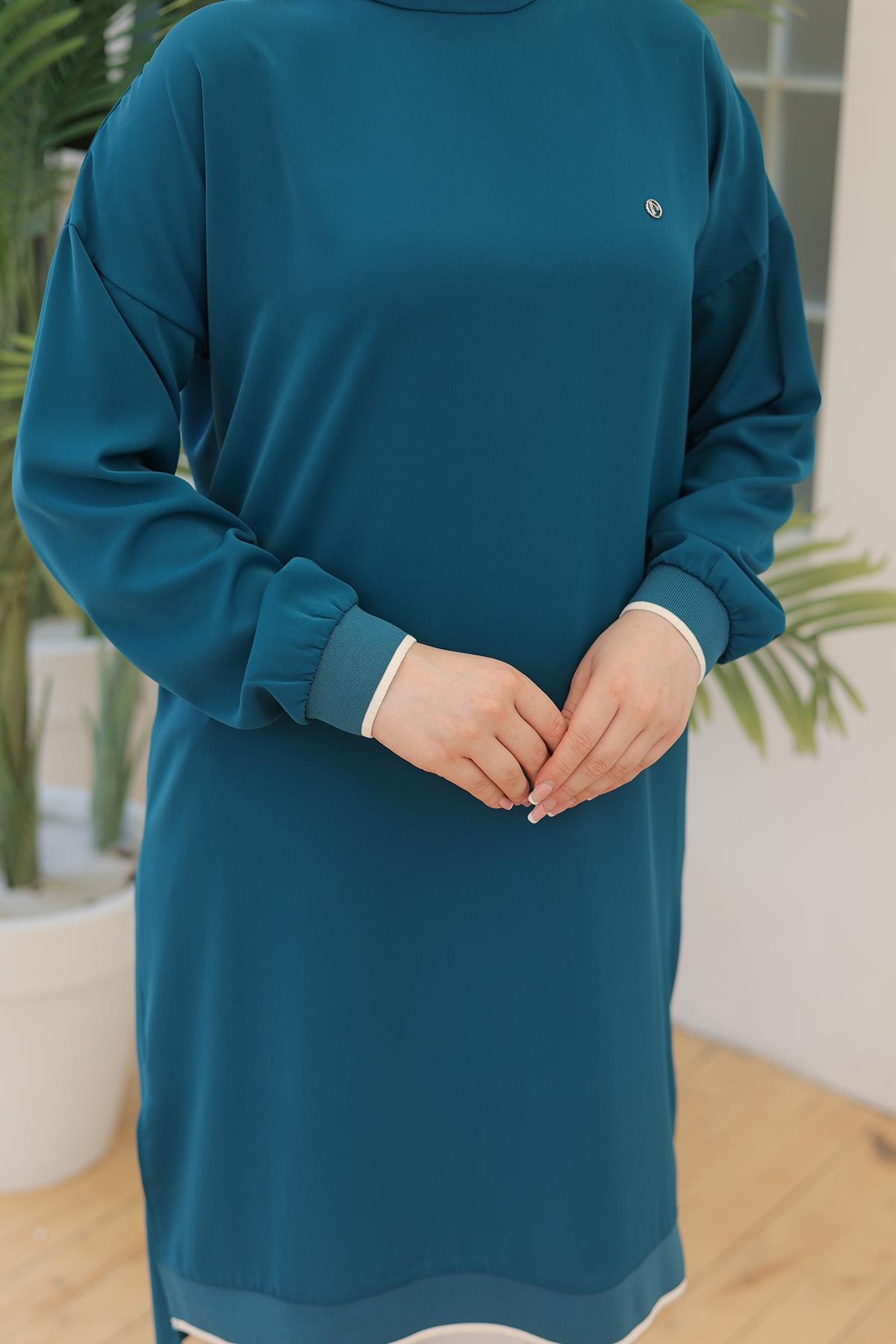 ARMİNE TREND Kolları Ribanalı Arkadan Uzatmalı Basic Tunik Petrol 24YT480