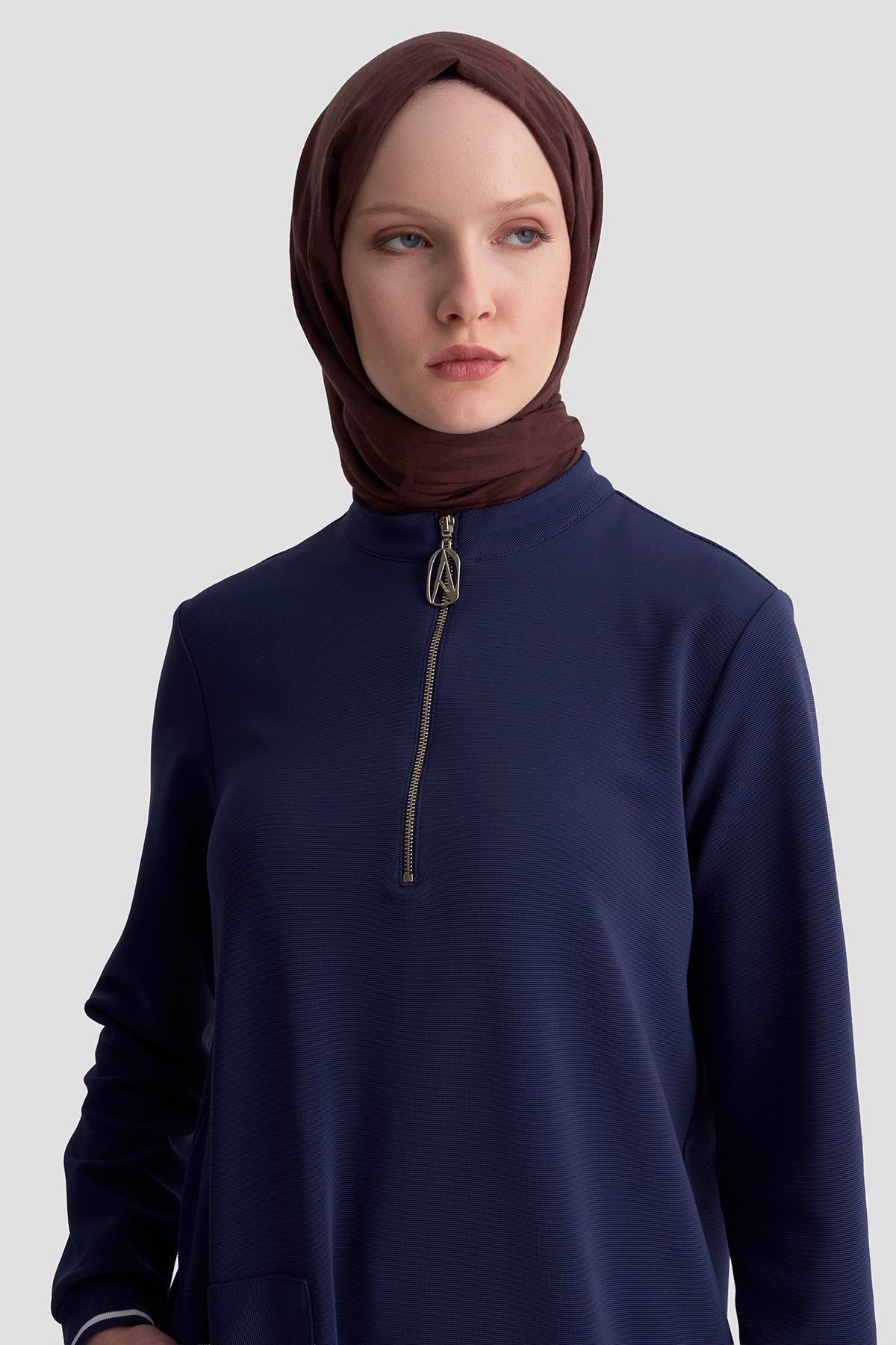 ARMİNE TREND Kolları Ribanalı Yarım Fermuarlı Tunik Lacivert 25KT443