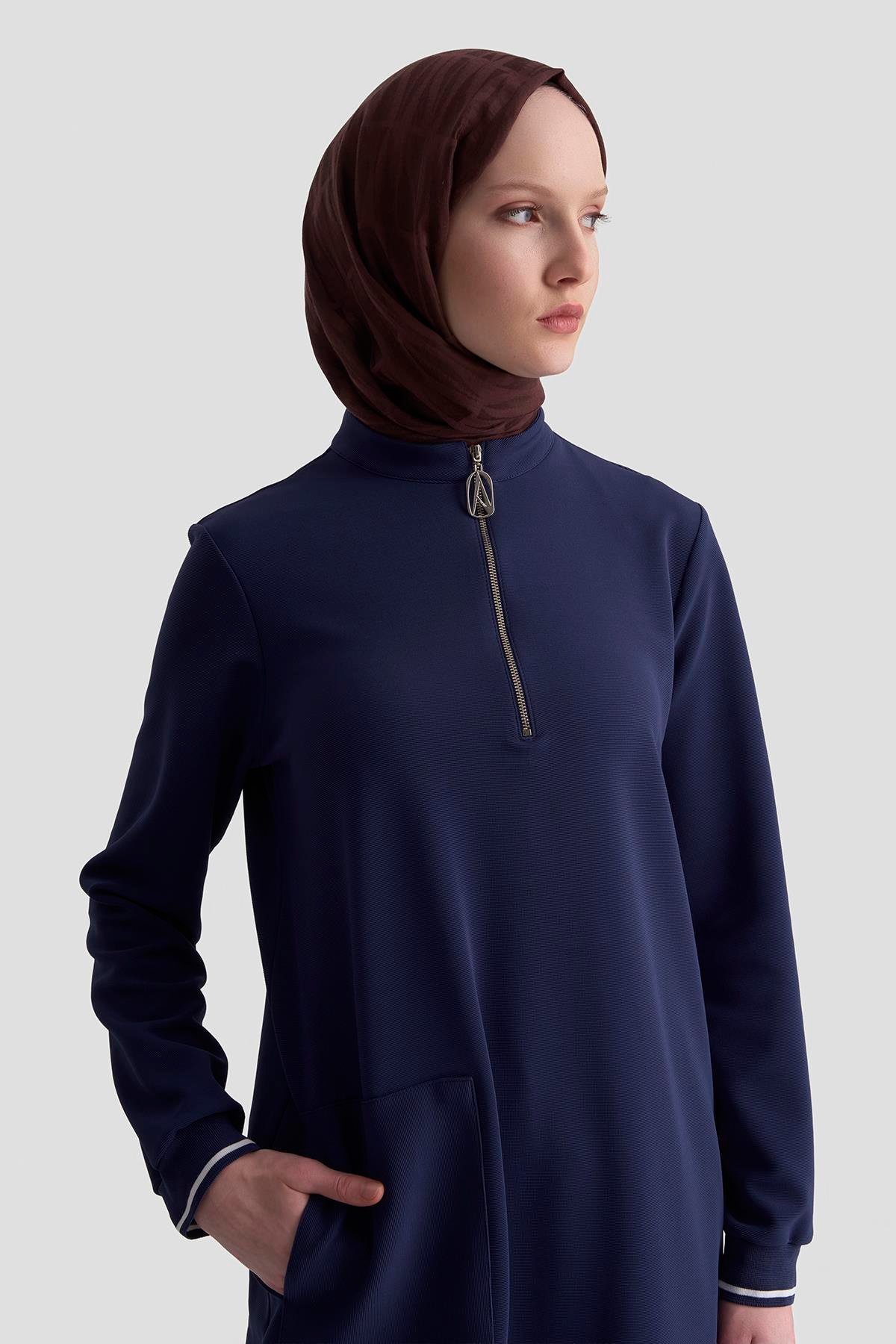 ARMİNE TREND Kolları Ribanalı Yarım Fermuarlı Tunik Lacivert 25KT443