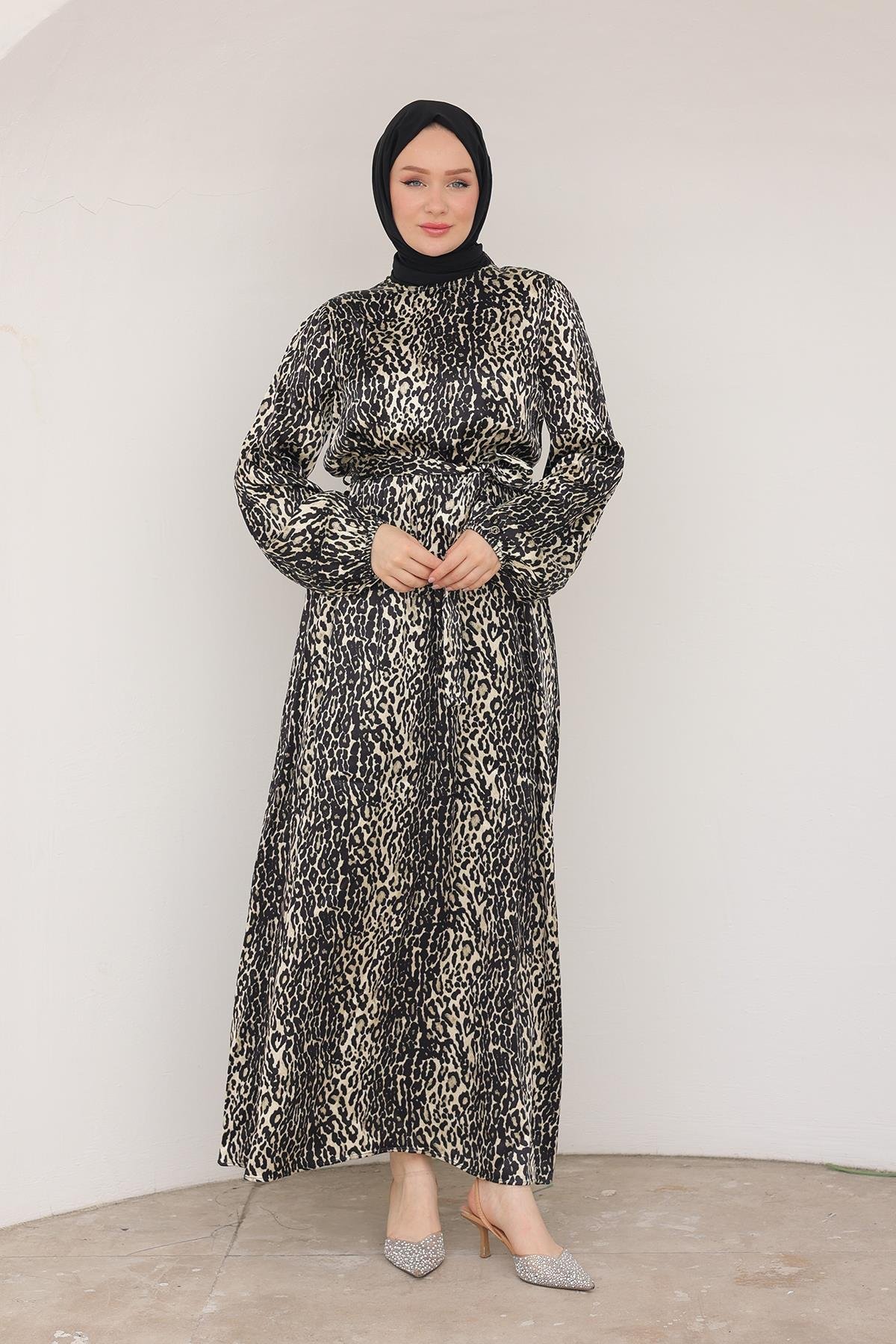 ARMİNE TREND Leopar Desenli Beli Kemerli Elbise Siyah 24KT904