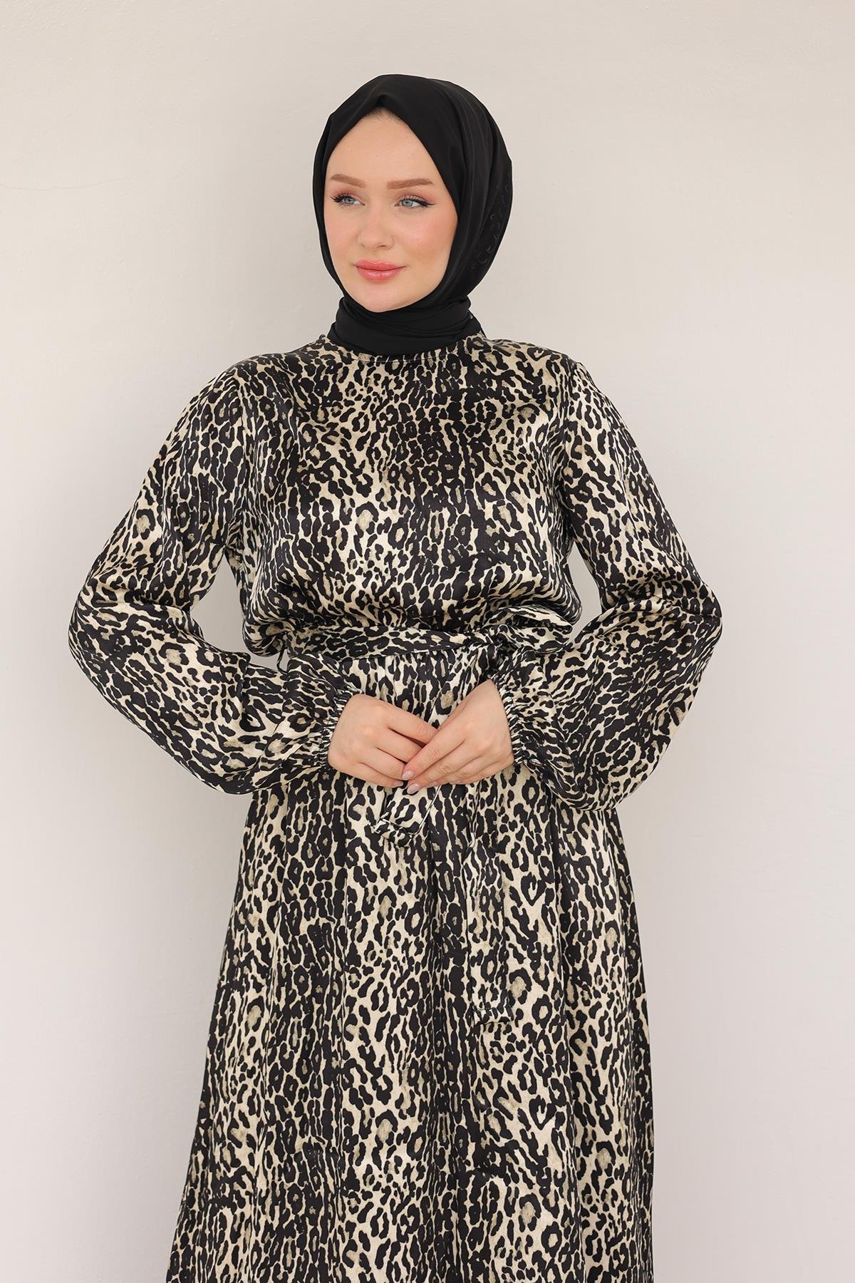 ARMİNE TREND Leopar Desenli Beli Kemerli Elbise Siyah 24KT904