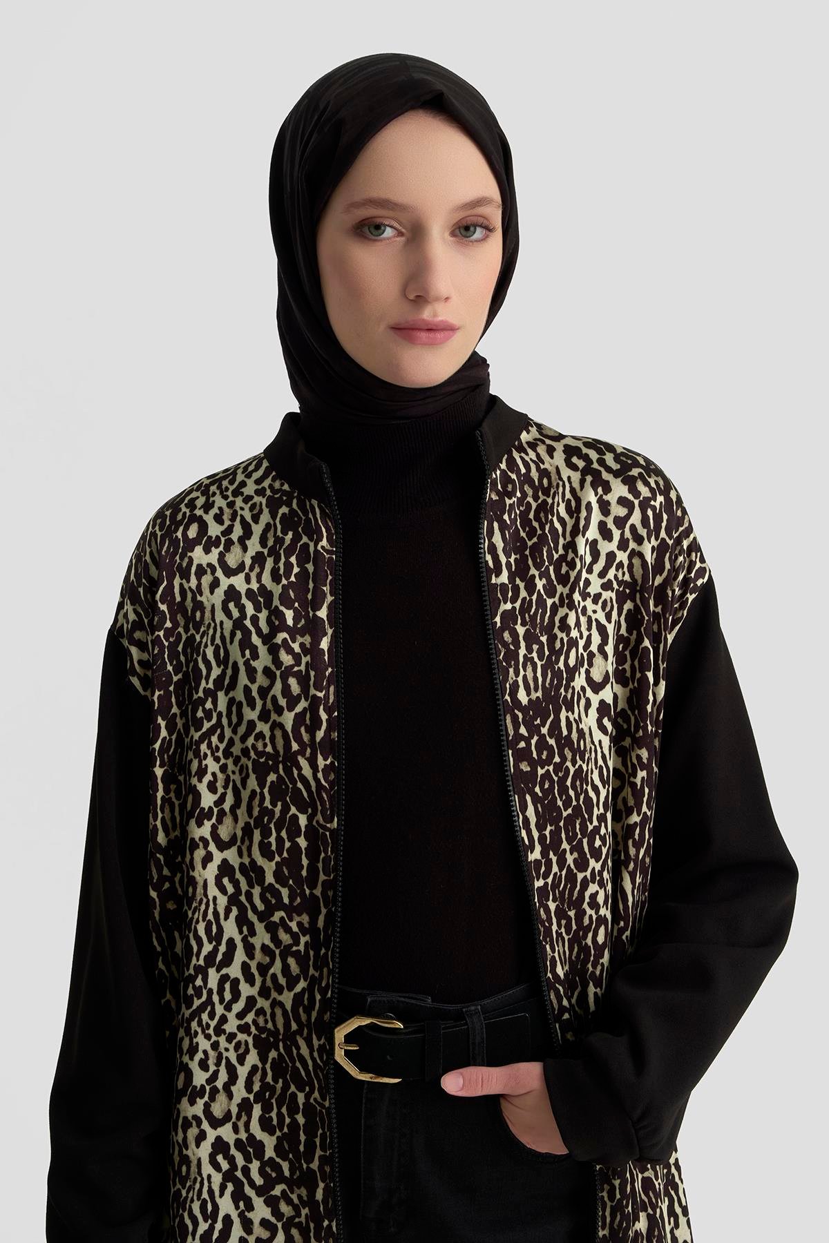 ARMİNE TREND Leopar Desenli Cepli Fermuarlı Tunik Siyah 25KT429
