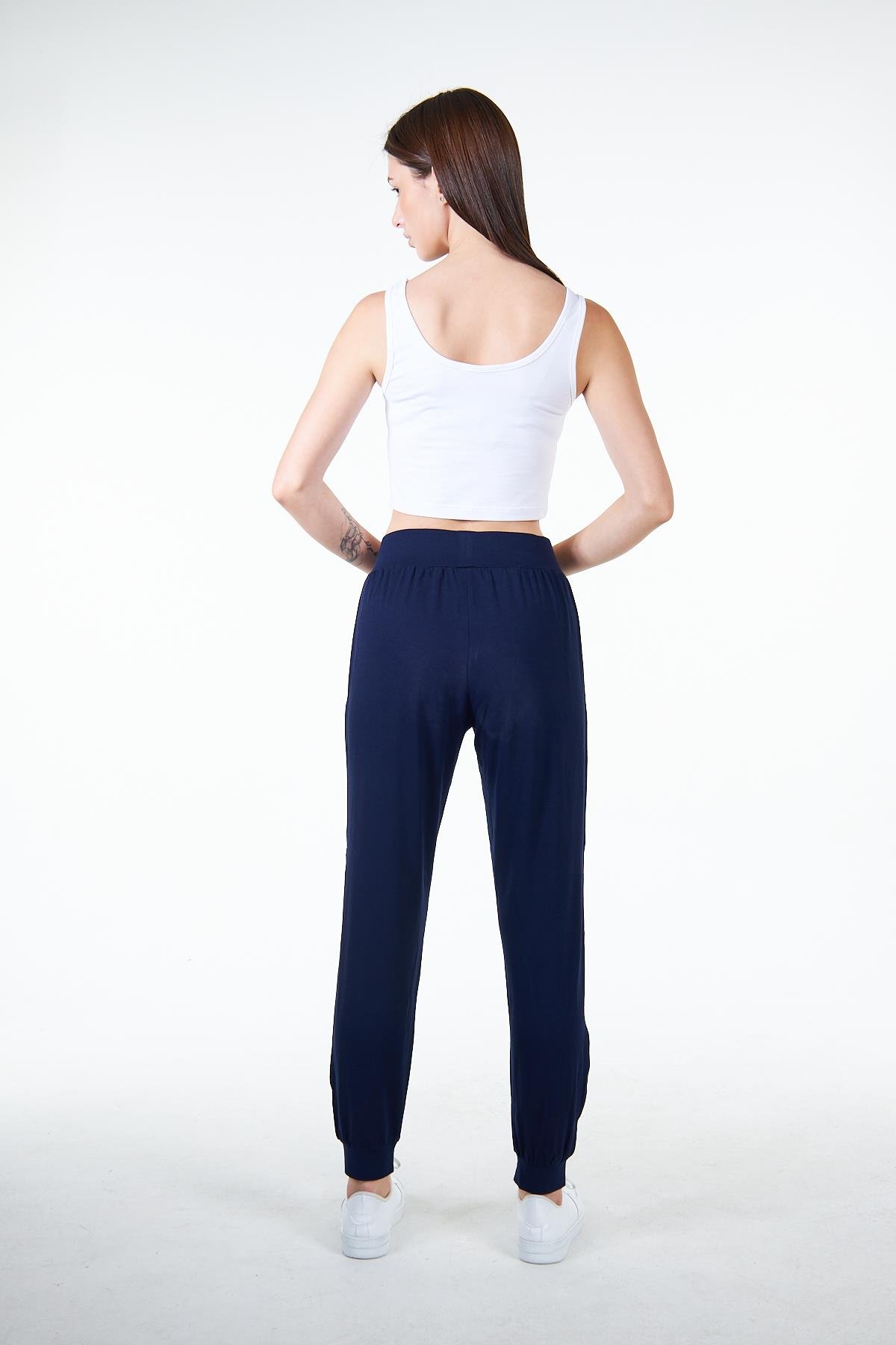 Beyaz Kadın Askılı Crop Atlet Tshirt- Feeled
