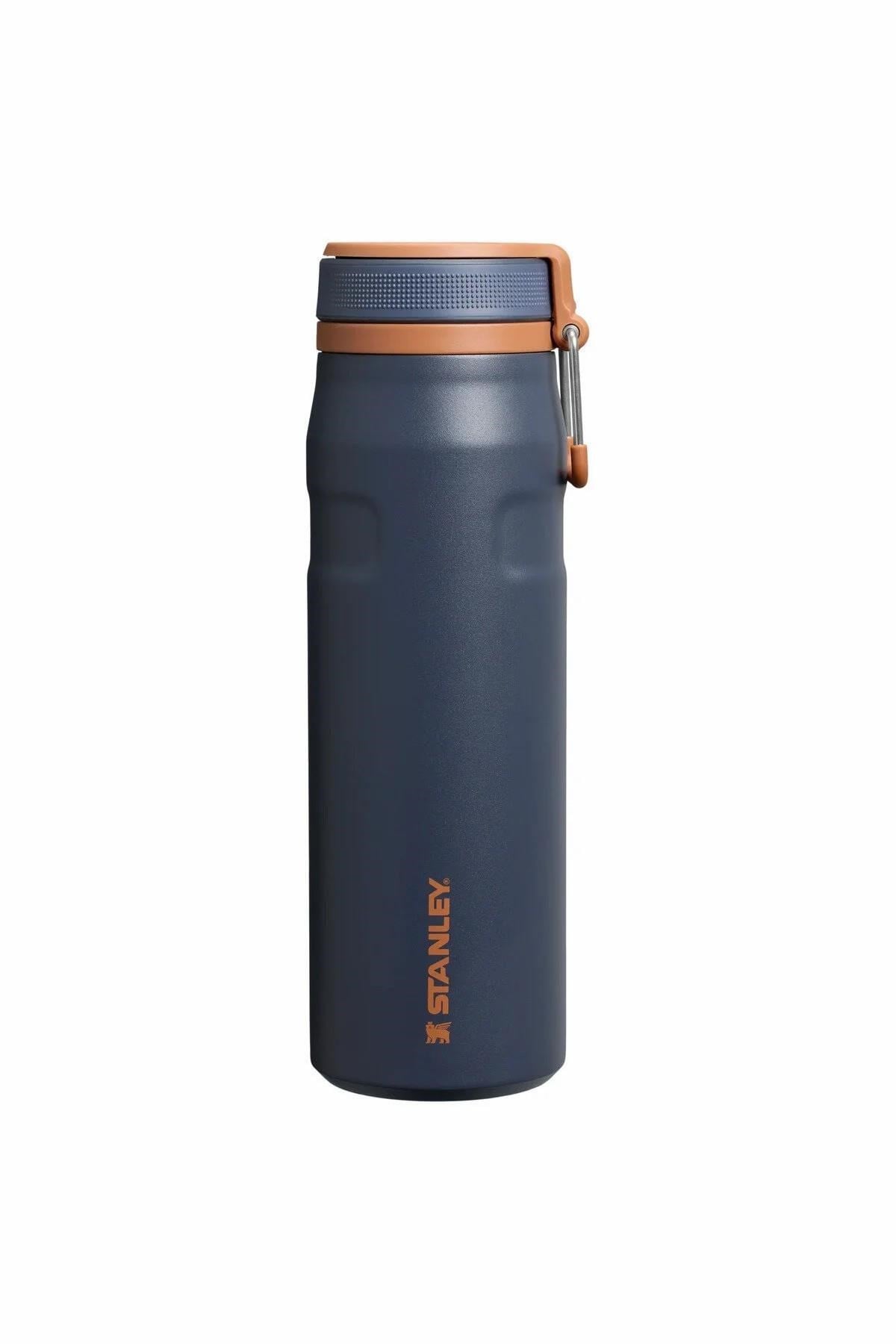 The IceFlow™ Bottle Twist Flip 0.7L / 24oz Lacivert 10-11284-078