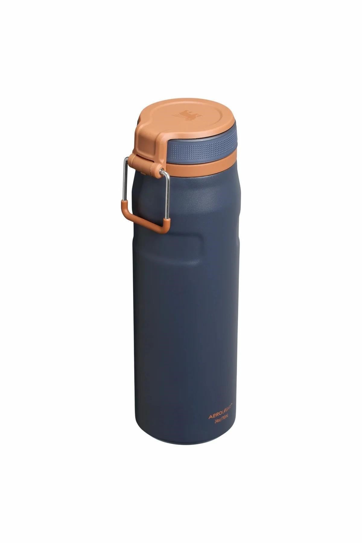 The IceFlow™ Bottle Twist Flip 0.7L / 24oz Lacivert 10-11284-078