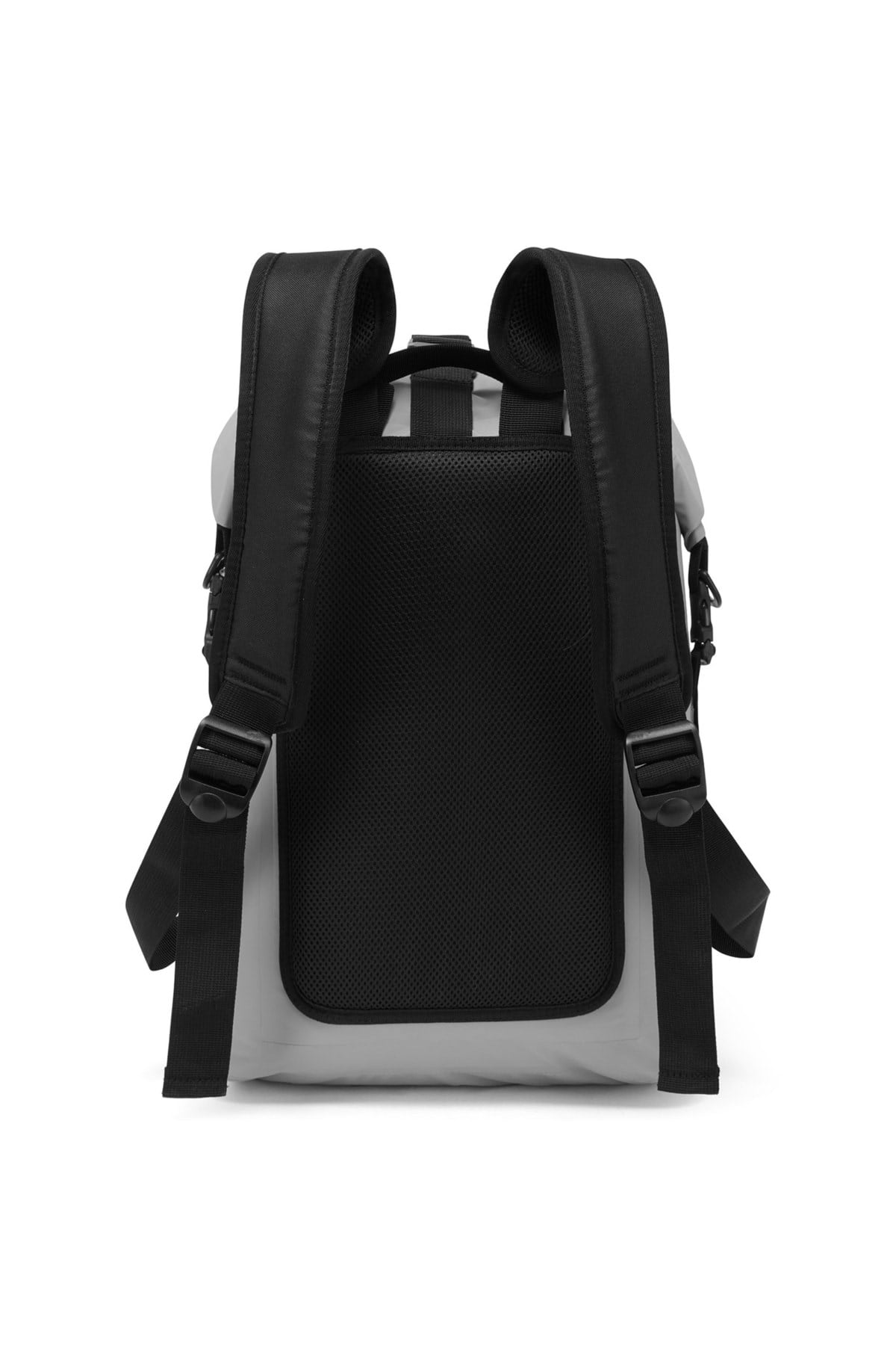 Voyager Day Pack