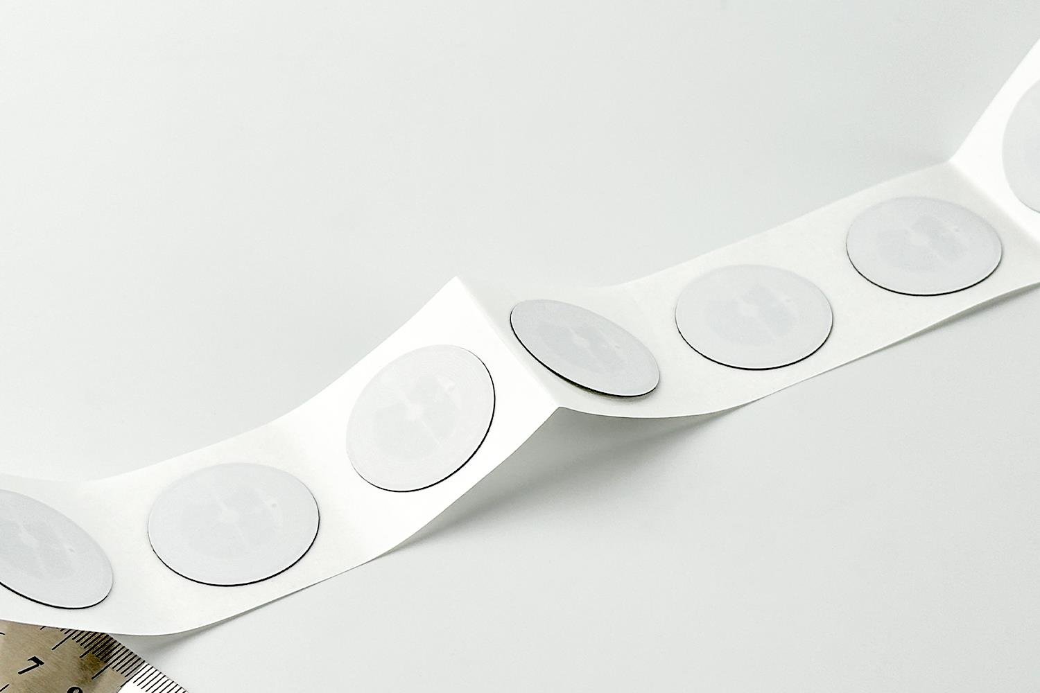 علامة مرنة مطبقة معدنية 30 مم HF RFID - Ntag213