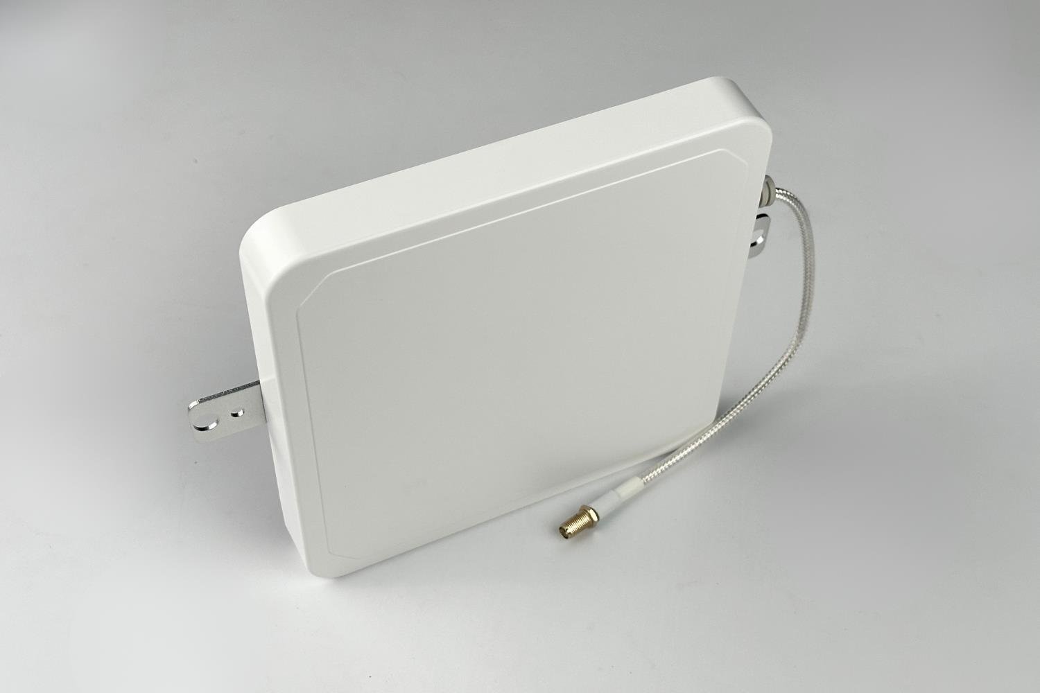 7 dBi UHF RFID Anten 162x162x20 mm ANT272