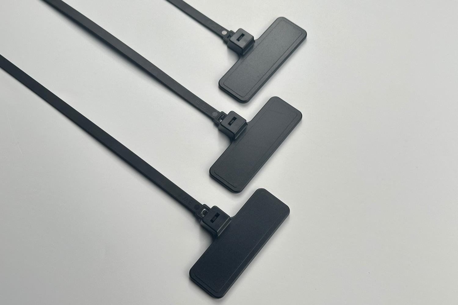 79x28x2.8mm Uzun Tip RFID Güvenlik Mühürü – ABS+Naylon