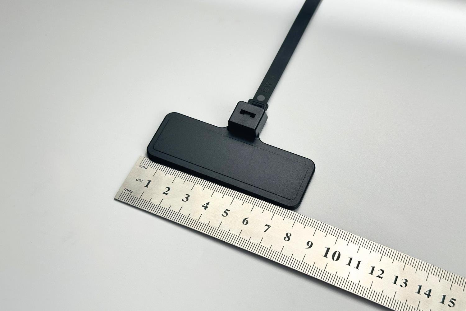 79x28x2.8mm Uzun Tip RFID Güvenlik Mühürü – ABS+Naylon