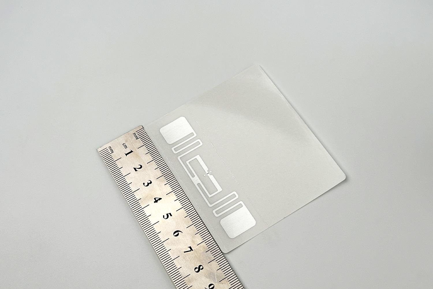 سلسلة U9 UHF RFID مقاس 80 × 70 مم مع لاصق قوي