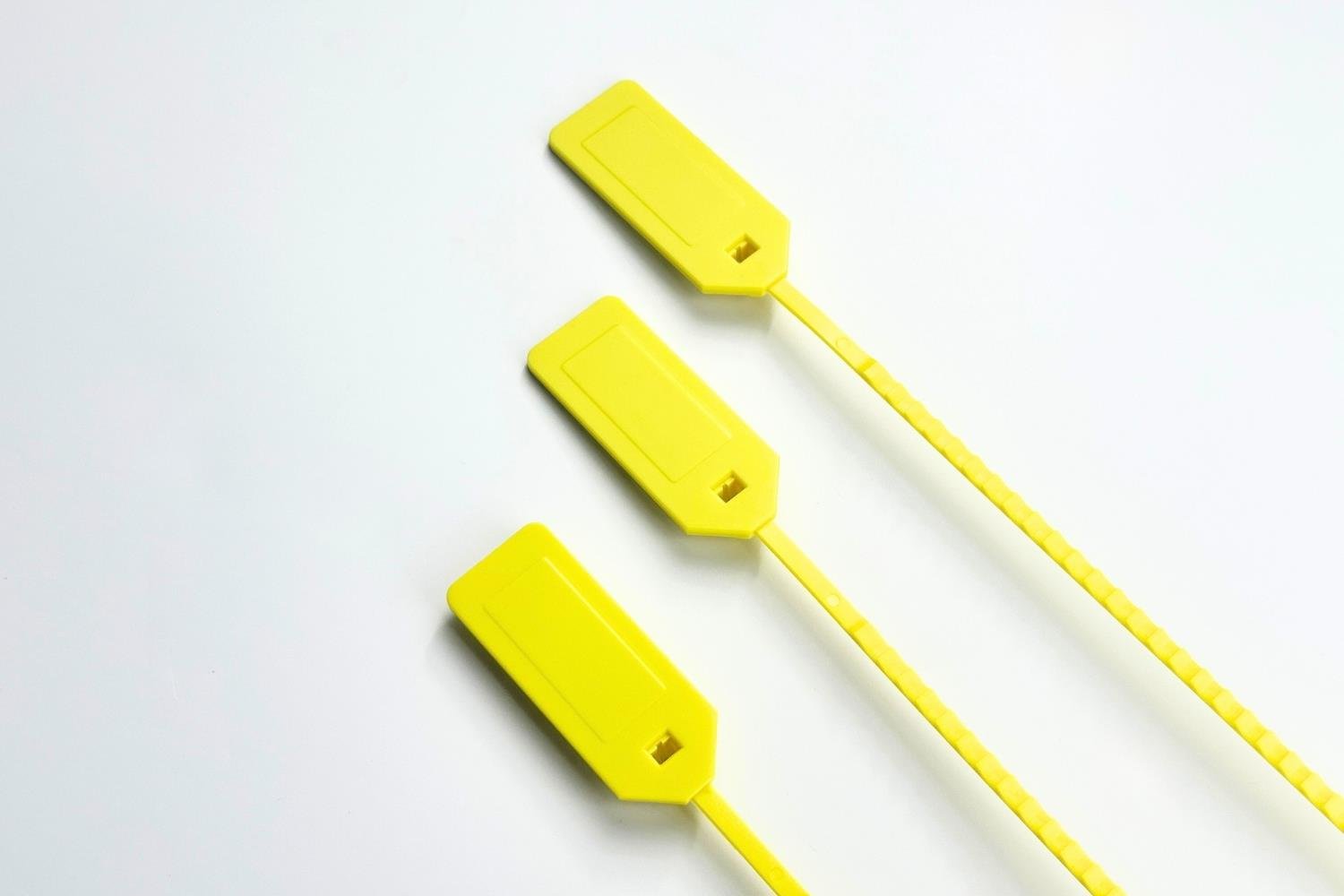 ABS/Naylon RFID Tag – Bağlanabilir, 70x28x416mm