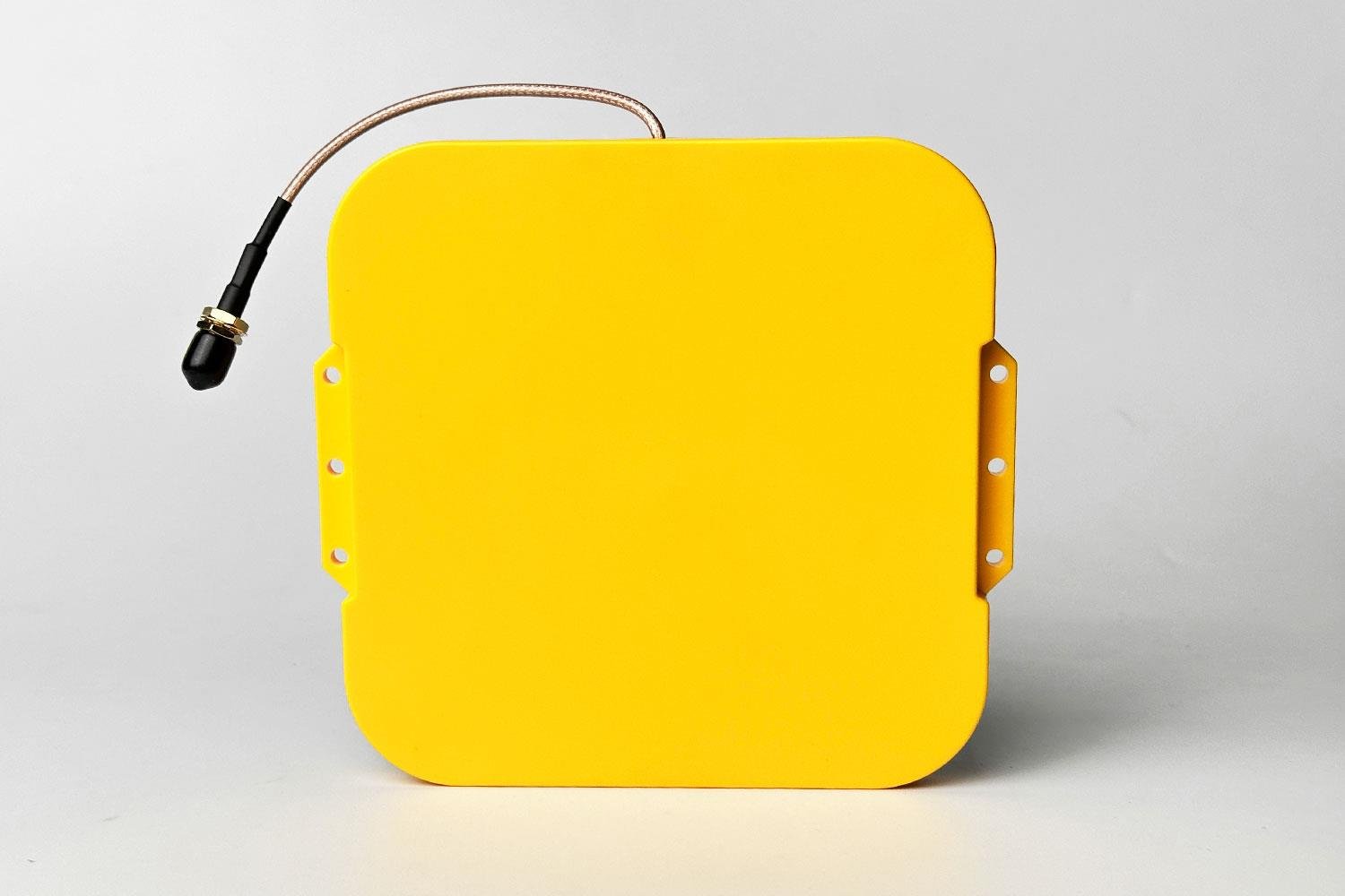 ANT246 - 6 Dbi Uhf Circular Beyaz Outdoor Anten 130x130x18mm - Ntf Connector 