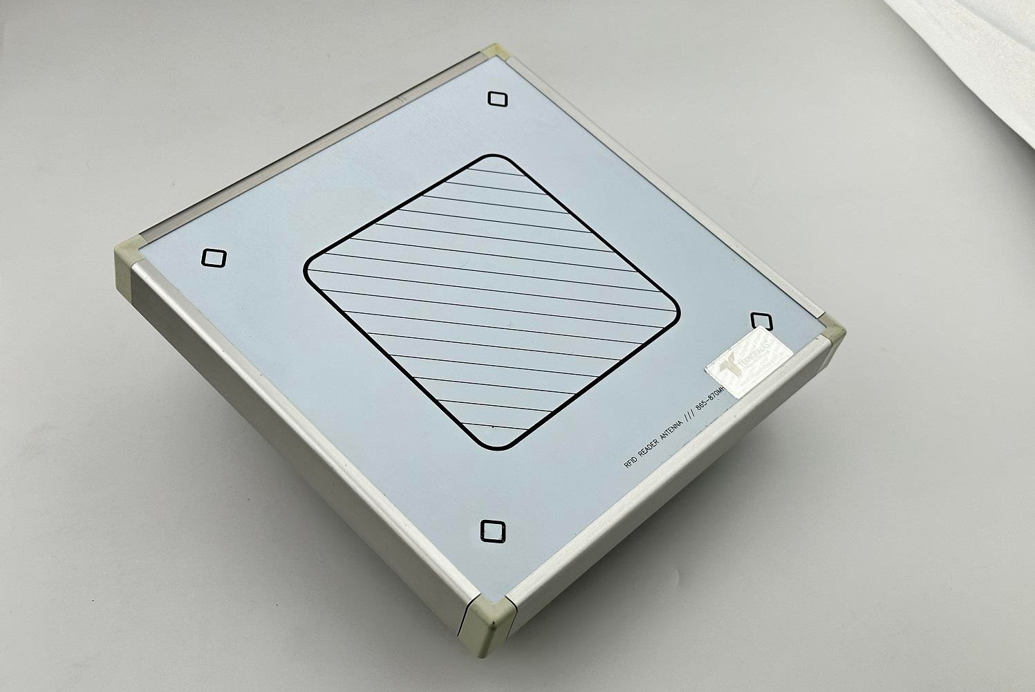 ANT350 RFID 7.5 Dbi Uhf Near Field Outdoor Anten