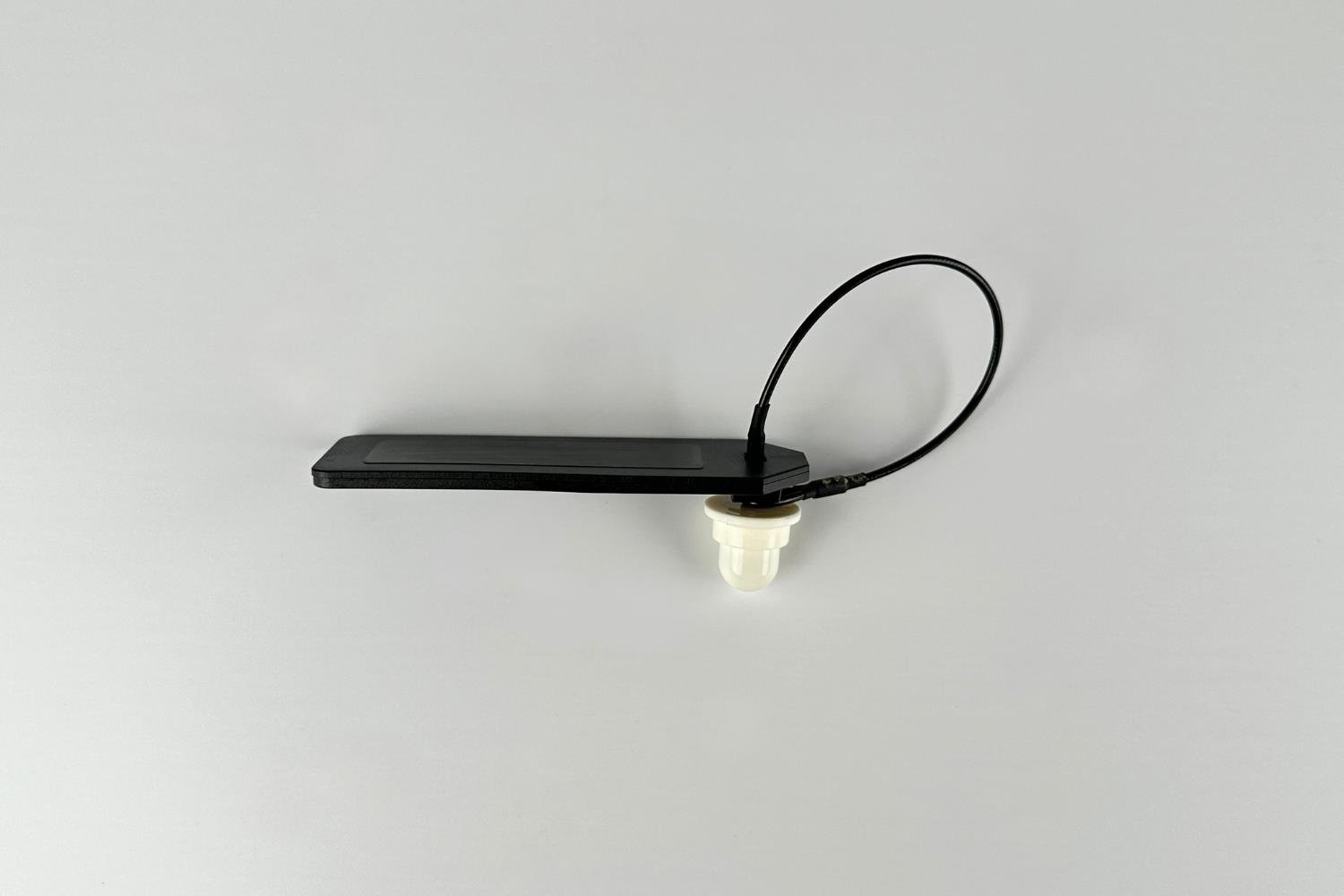 Çıkarılabilir UHF Güvenlik Mühür Etiketi (92x28x1.8mm)