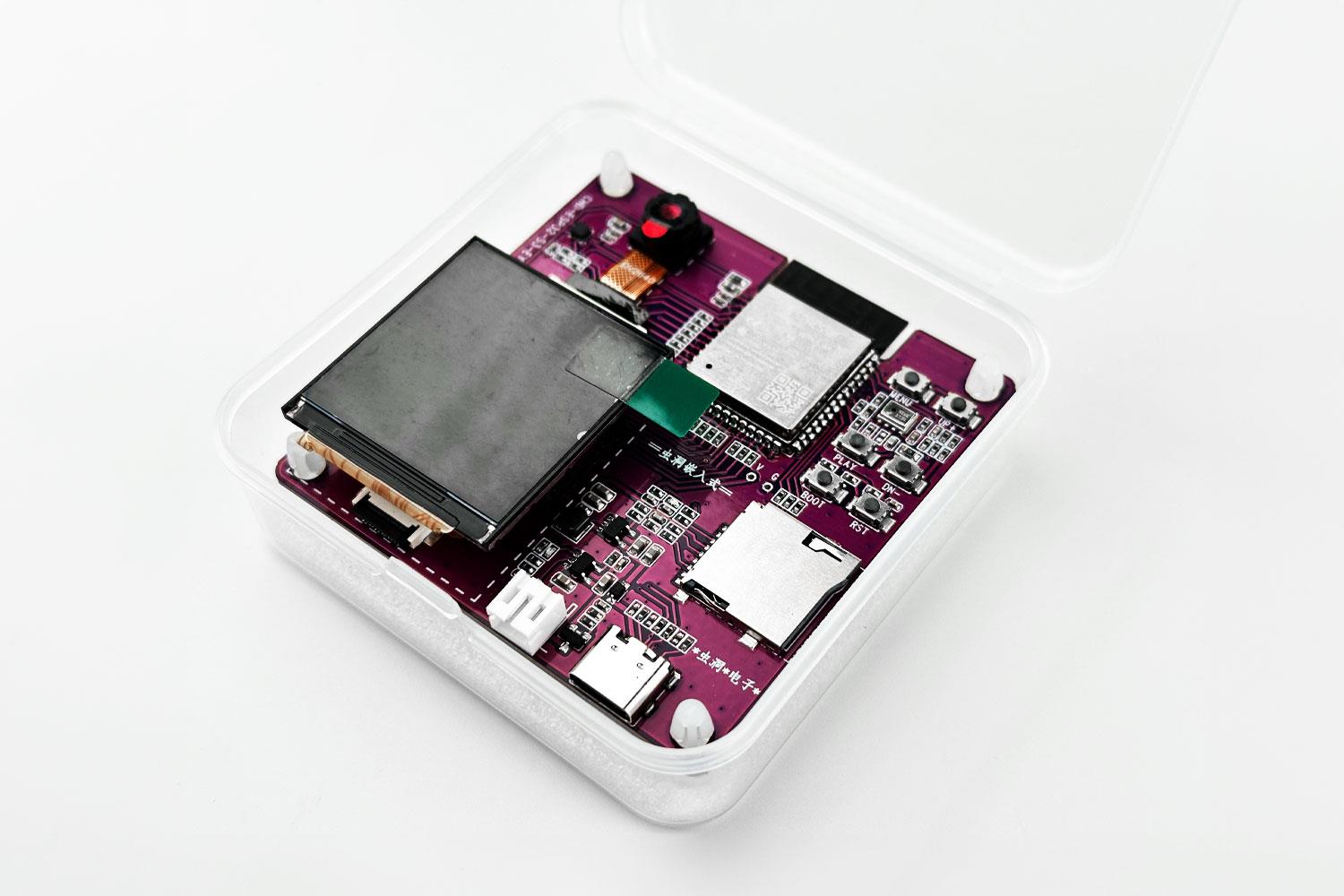 ESP32-S3 Tabanlı Akıllı Geliştirme Kartı