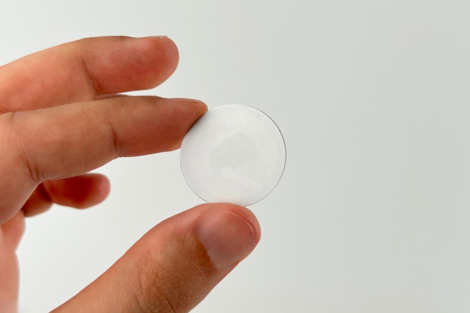 FM213 Çipli 25mm Metal Üstü Nfc Etiket