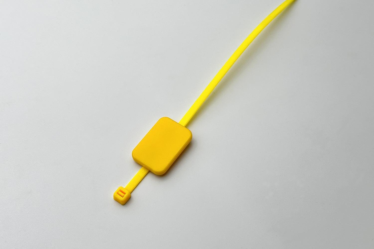 Lojistikte RFID Mühür Etiketi