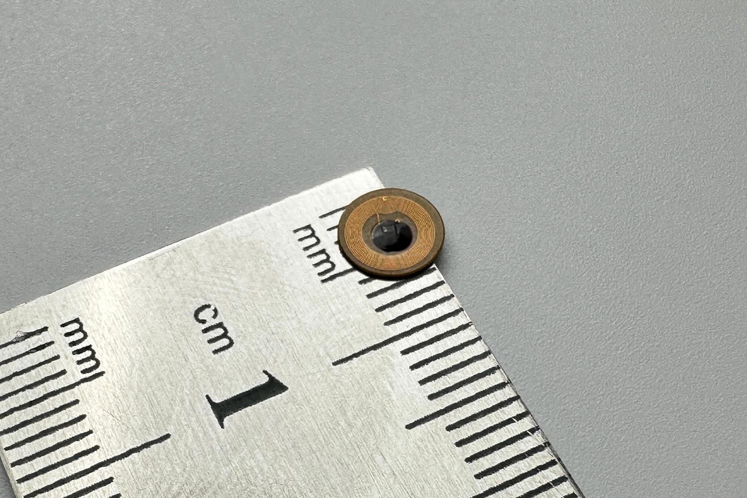 Metal üstü NFC Etiket 6 Mm Dia ICode SLIX 