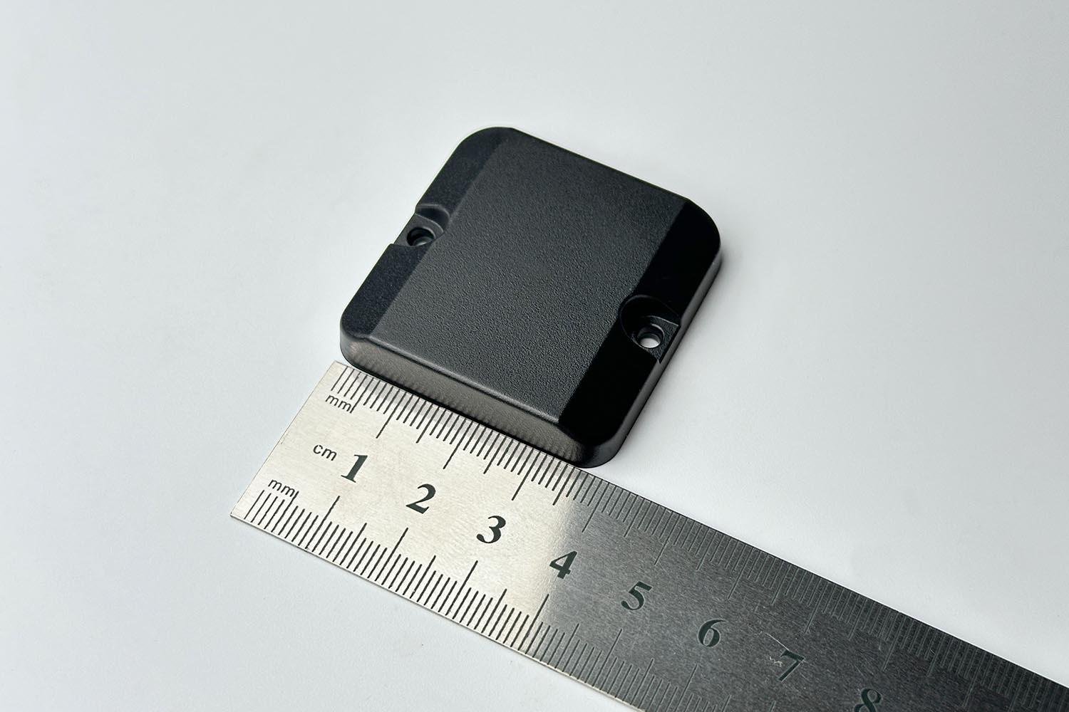 Muhafazalı Yuvalı Siyah RFID Mühür Etiketi