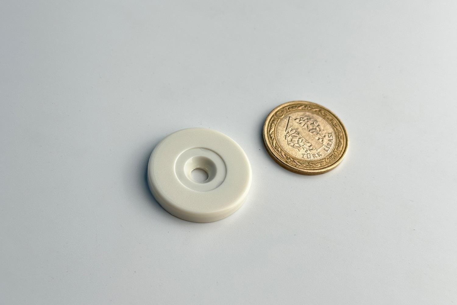 NFC Delikli ABS Token UltraLight EV1 Beyaz Çap30mm