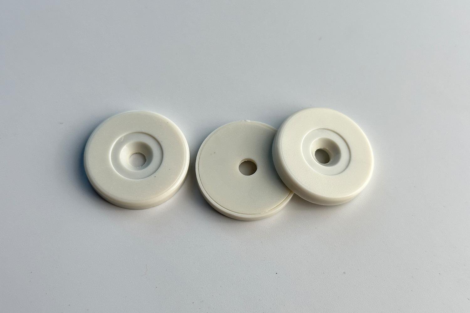 NFC Delikli ABS Token UltraLight EV1 Beyaz Çap30mm