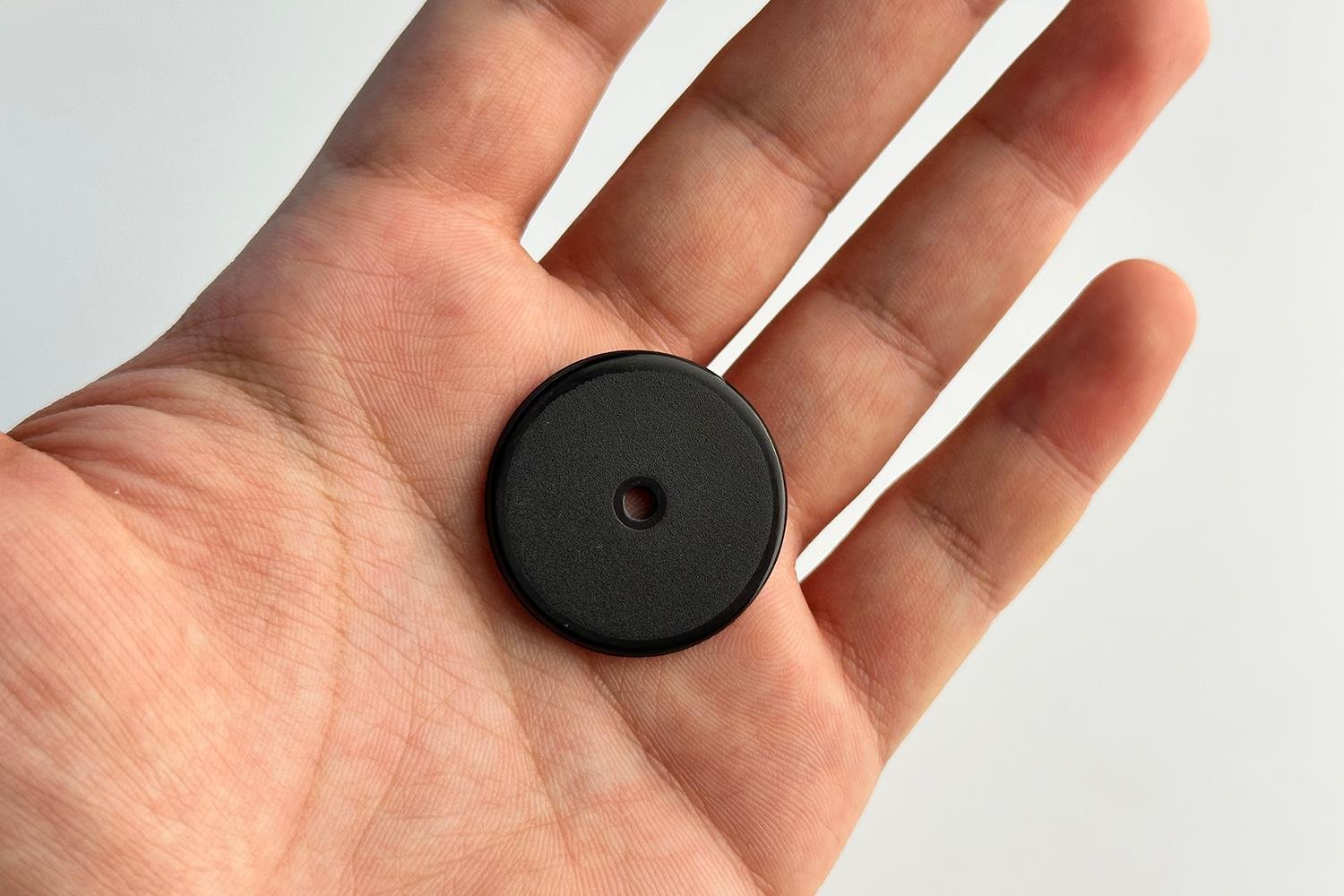 NFC Ntag213 Token Yapıştırılabilir Siyah 30mm Çap