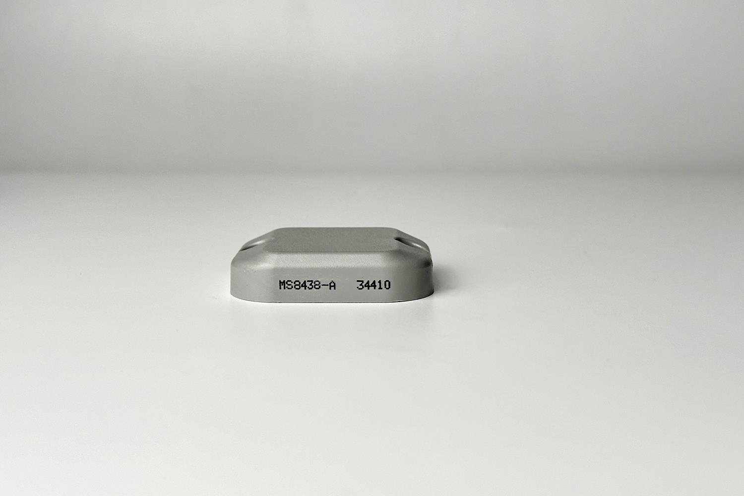 Omni-ID Adept 850 RFID علامة