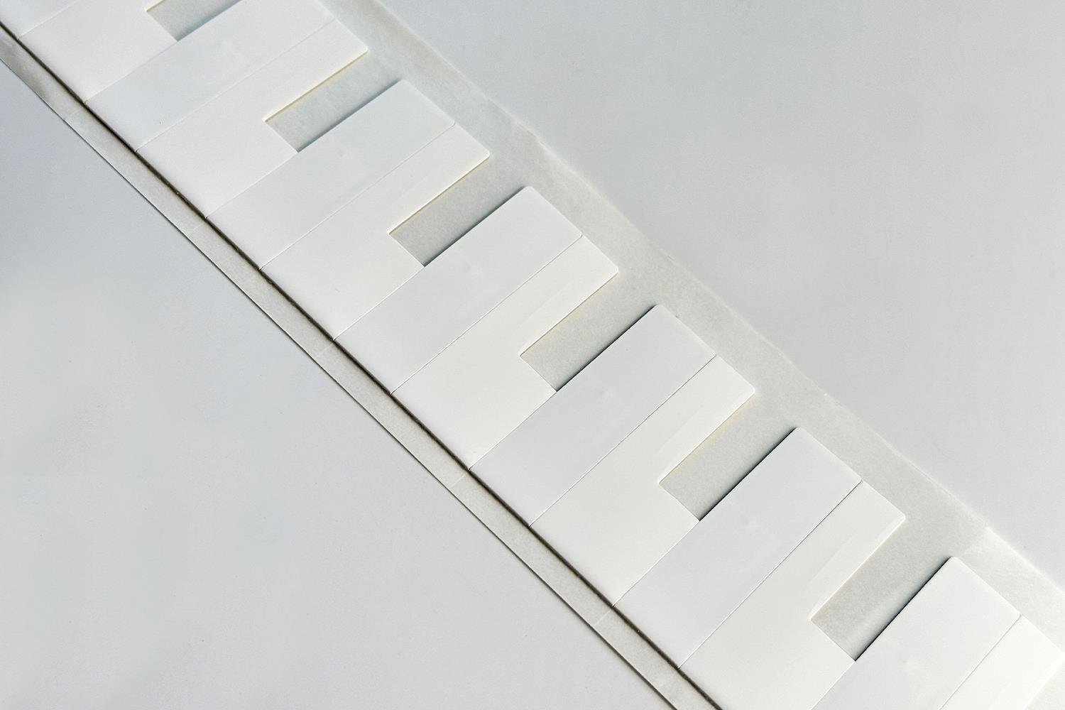 RFGate OM51115 قمة مرنة معدنية رفيعة RFID علامة