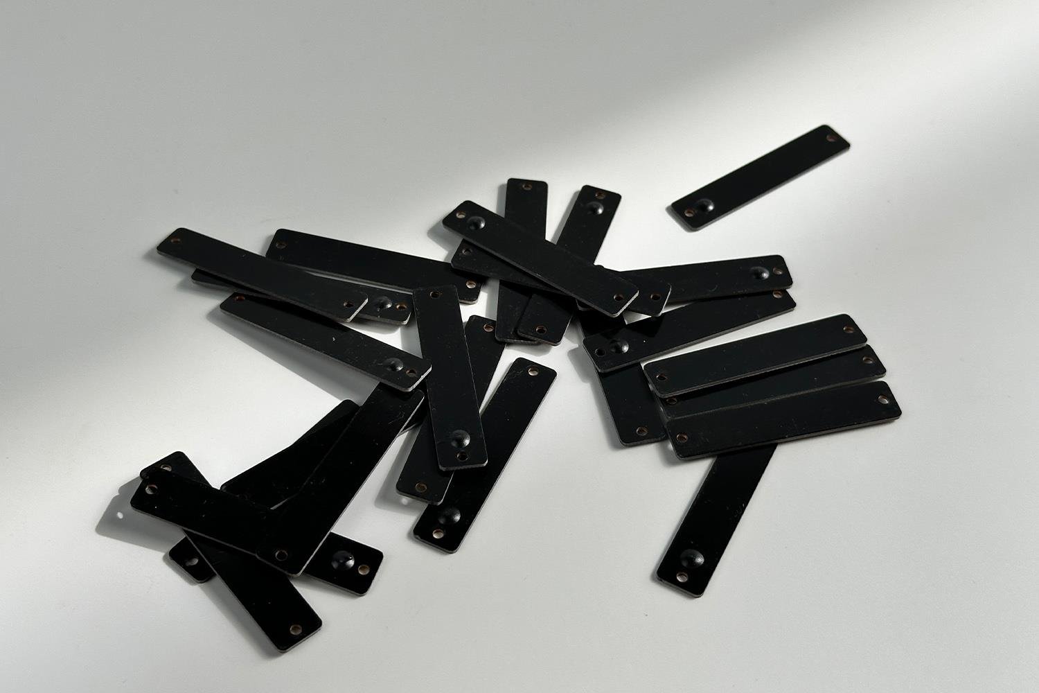 RFGate Rfid Suya Dayanıklı Araç Takip Etiketi 50x10mm