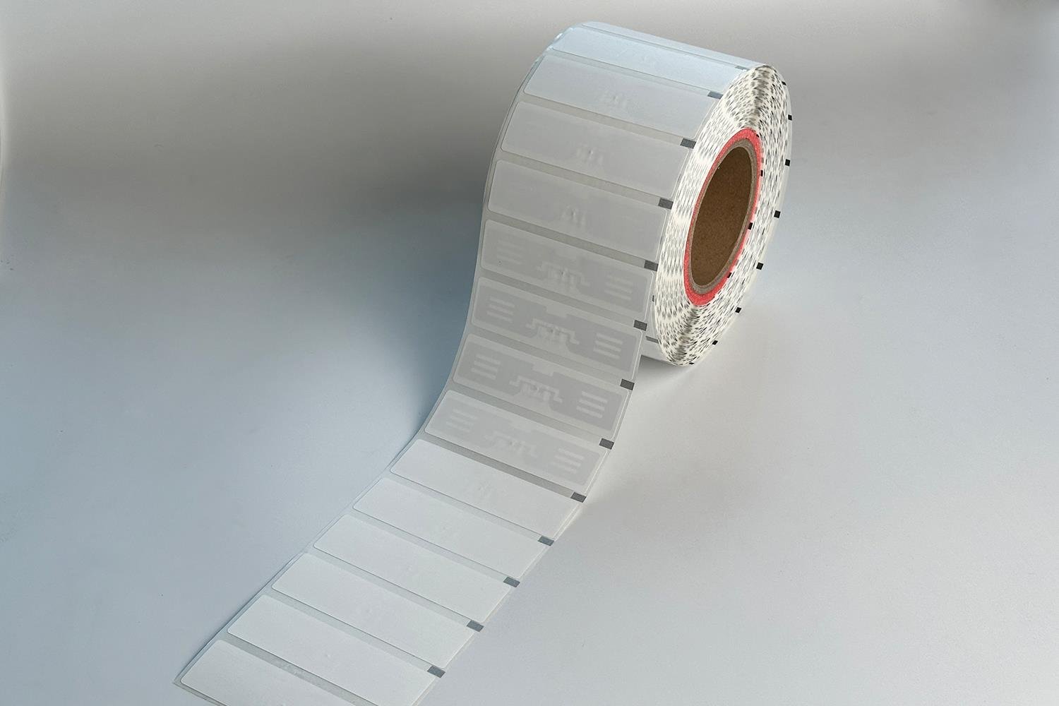 RFGate RIM95 UHF RFID Etiket 97*27mm
