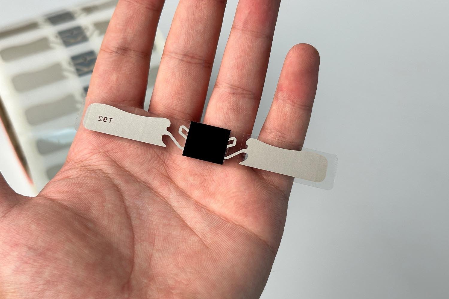 RFGATE Şeffaf T92 UHF RFID Araç Etiketi