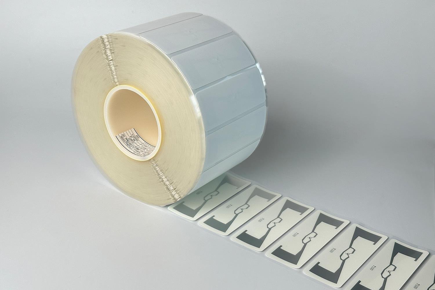 RFGate T100 WRW UHF RFID Etiket