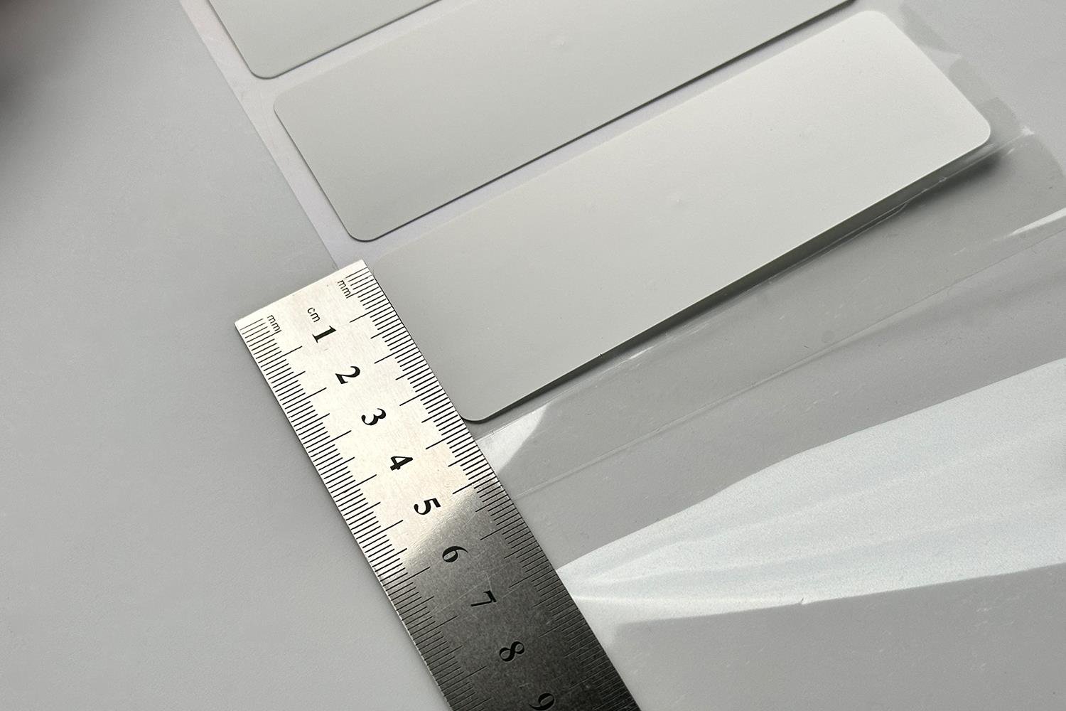 RFGate T100 WRW UHF RFID Etiket