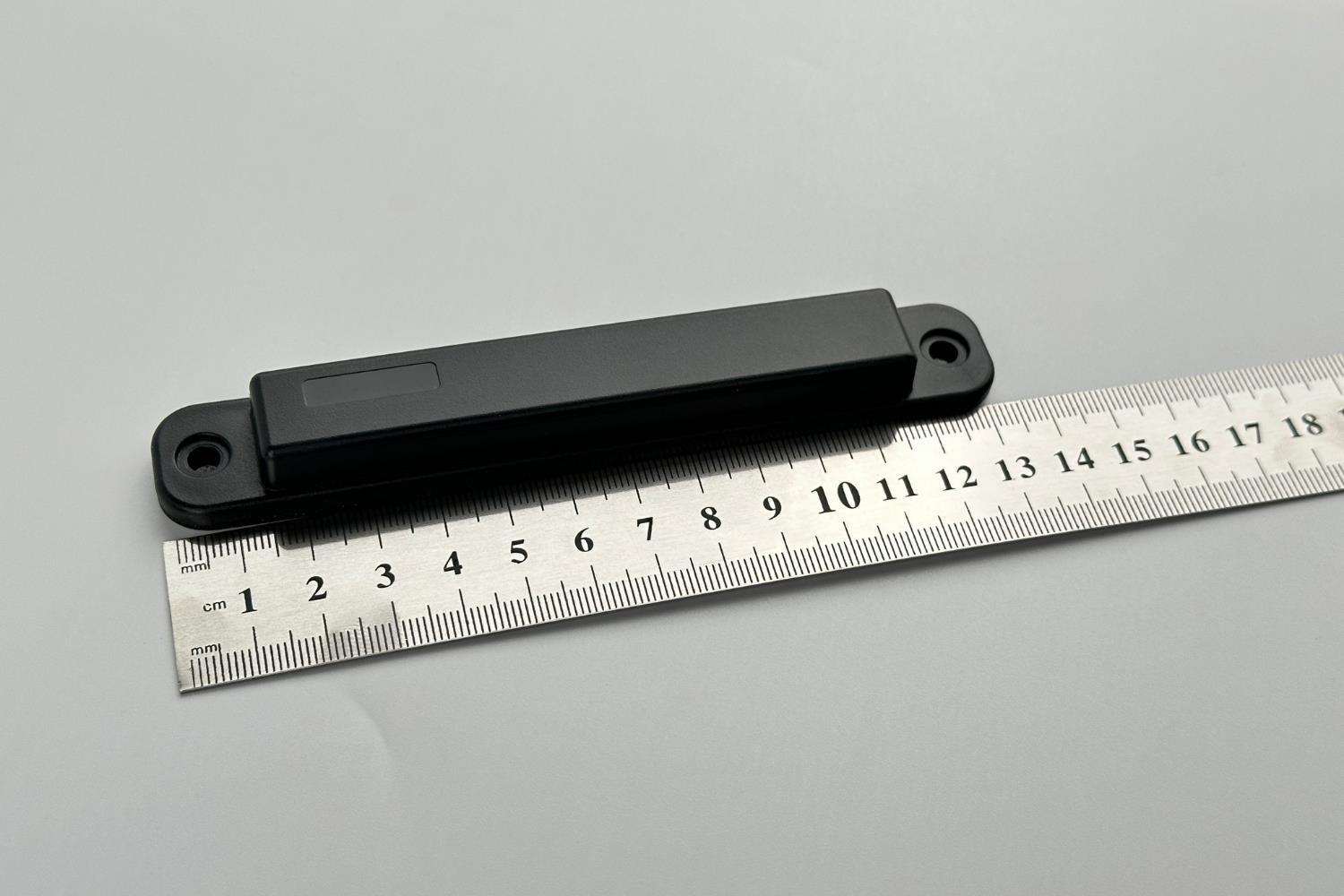 RFGate T133 Metal Üstü UHF RFID Etiket