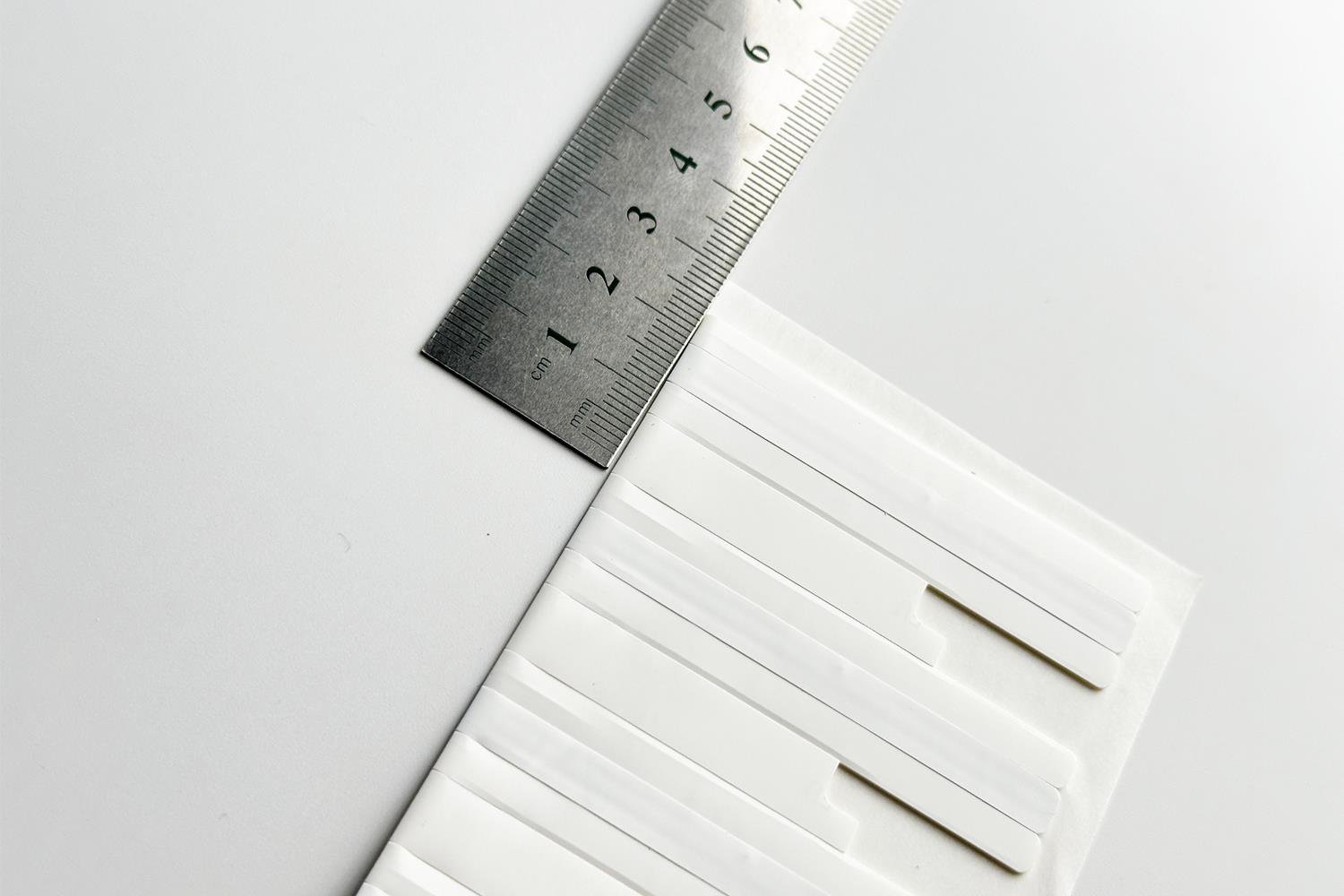 RFID Slimtag OM6406- Metal Üstü Etiket