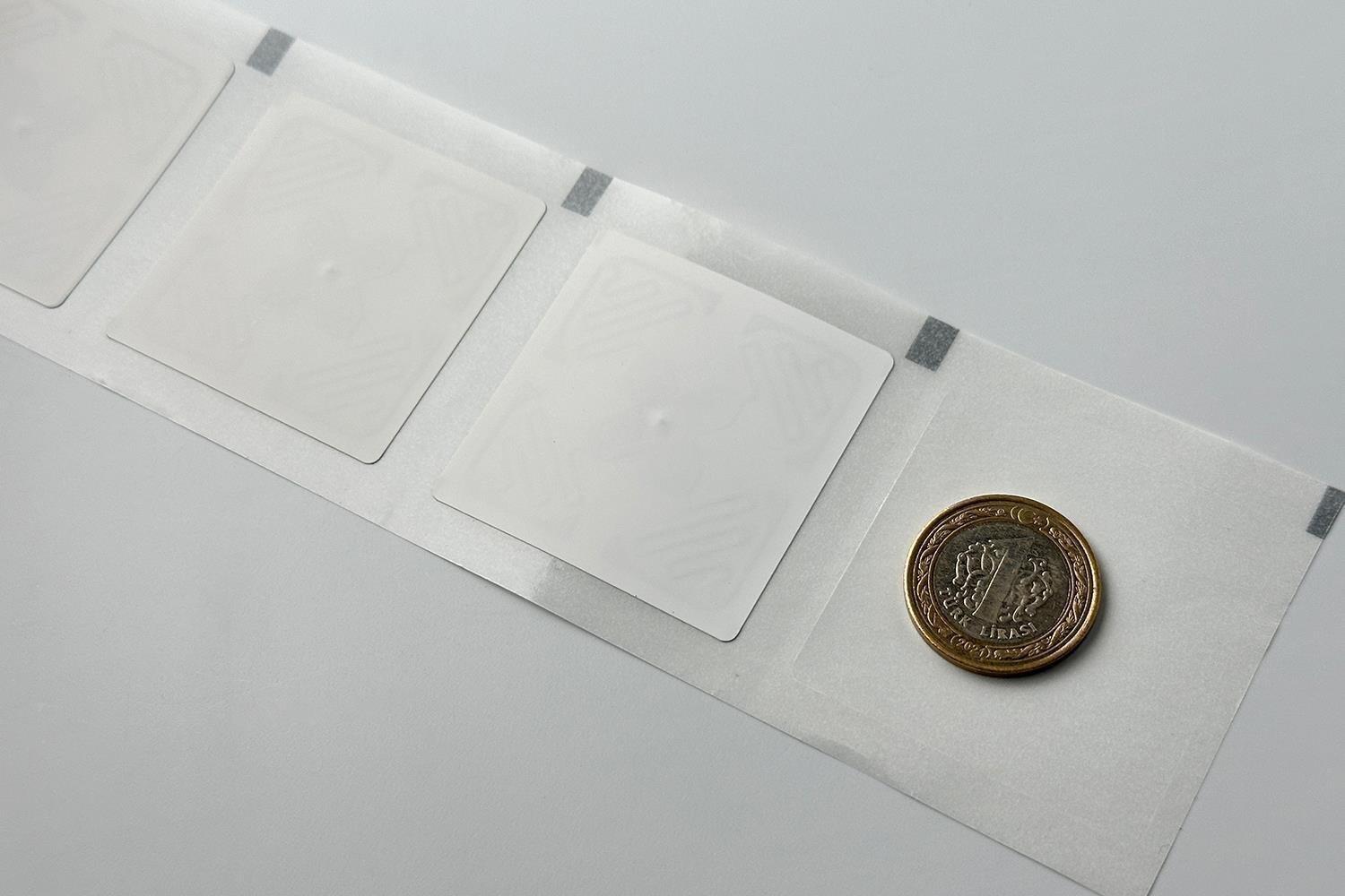 Sağlık Sektöründe RFID Şeffaf Etiket