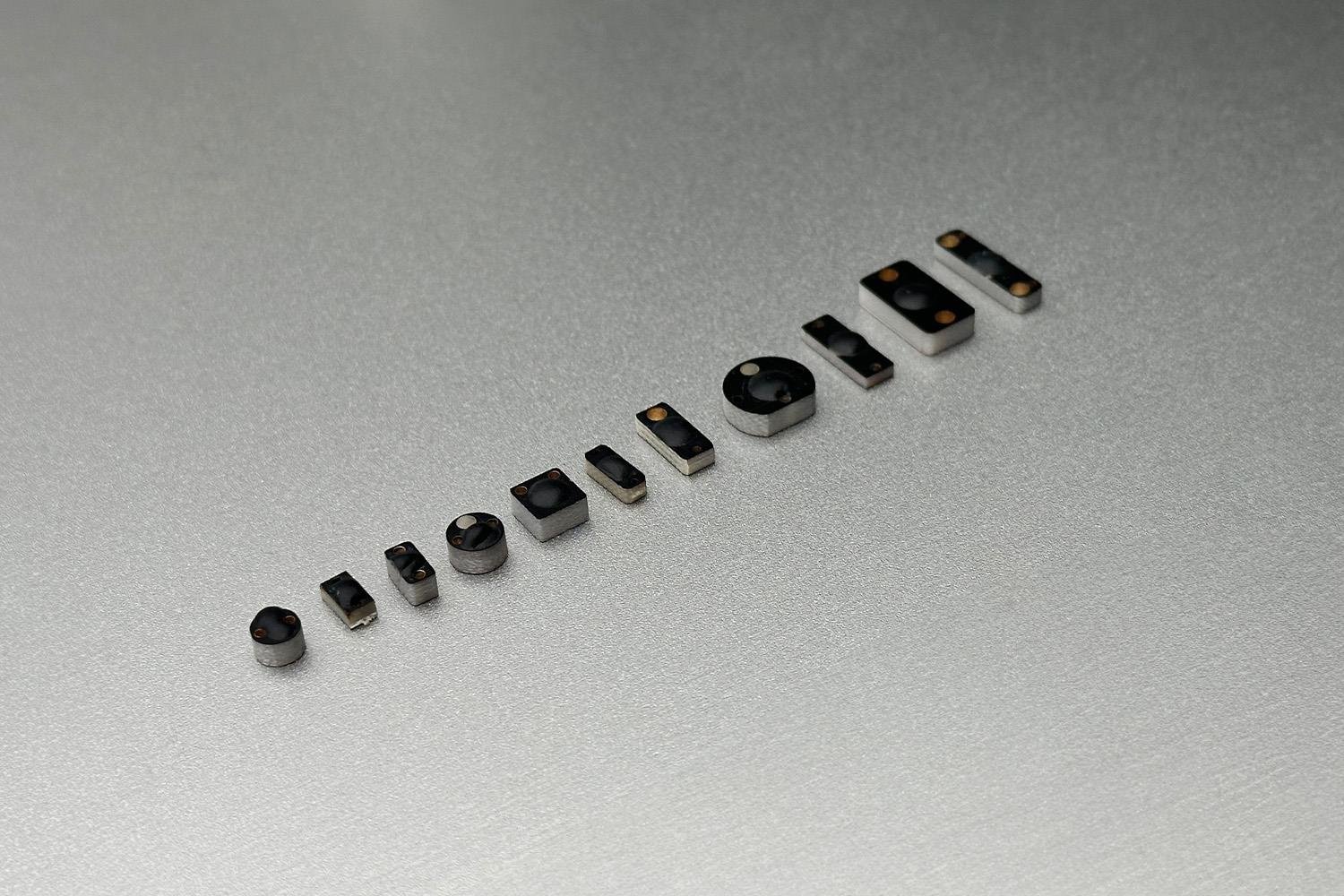 Seramik Çok Küçük Metal Üstü RFID Etiket Numune Paketi