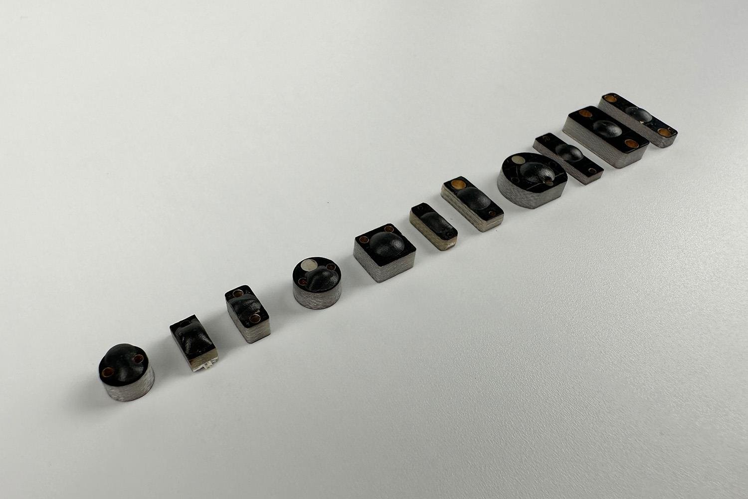 Seramik Çok Küçük Metal Üstü RFID Etiket Numune Paketi