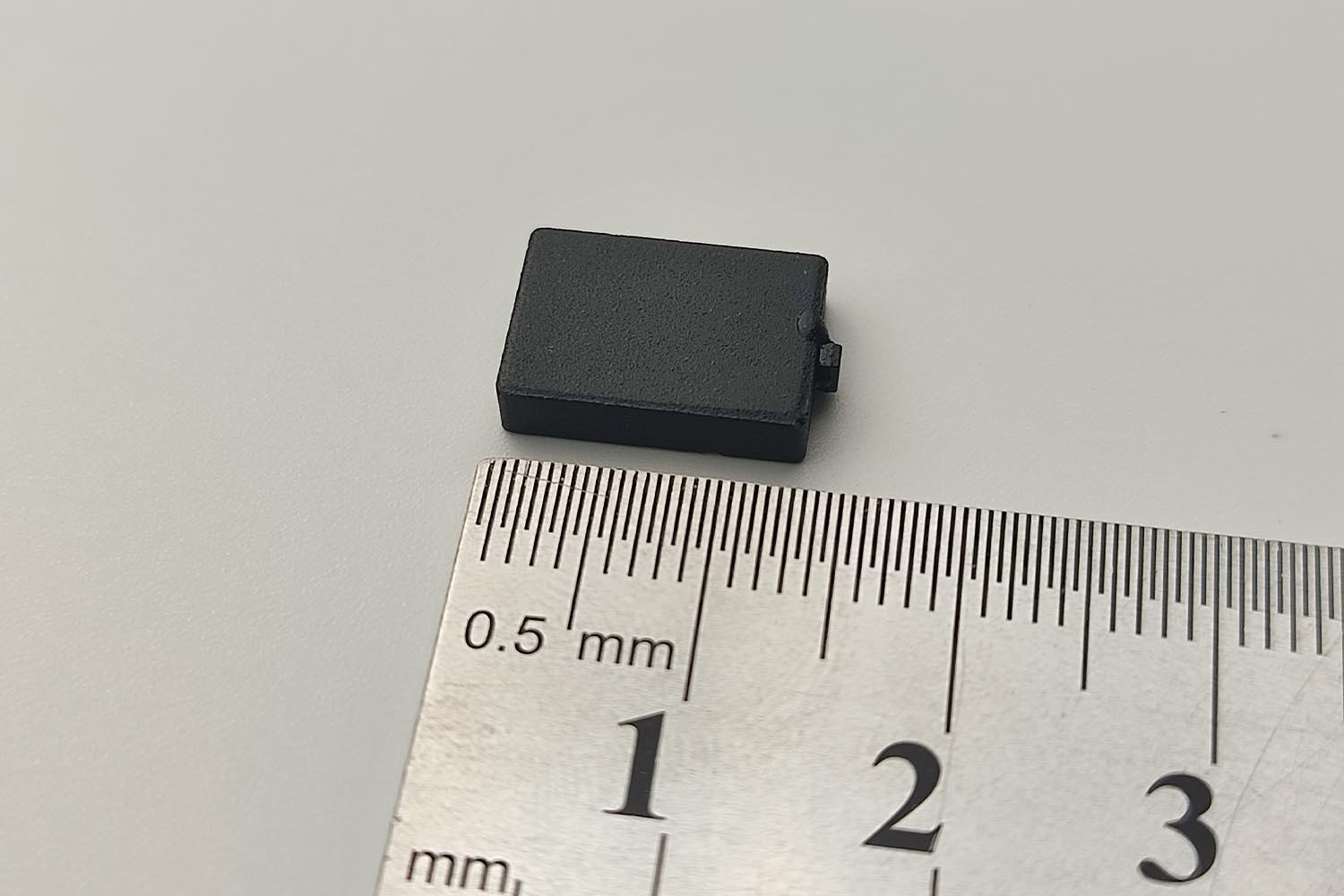 Seramik Yıkanabilir Metal Üstü RFID Etiket 13x9x3mm