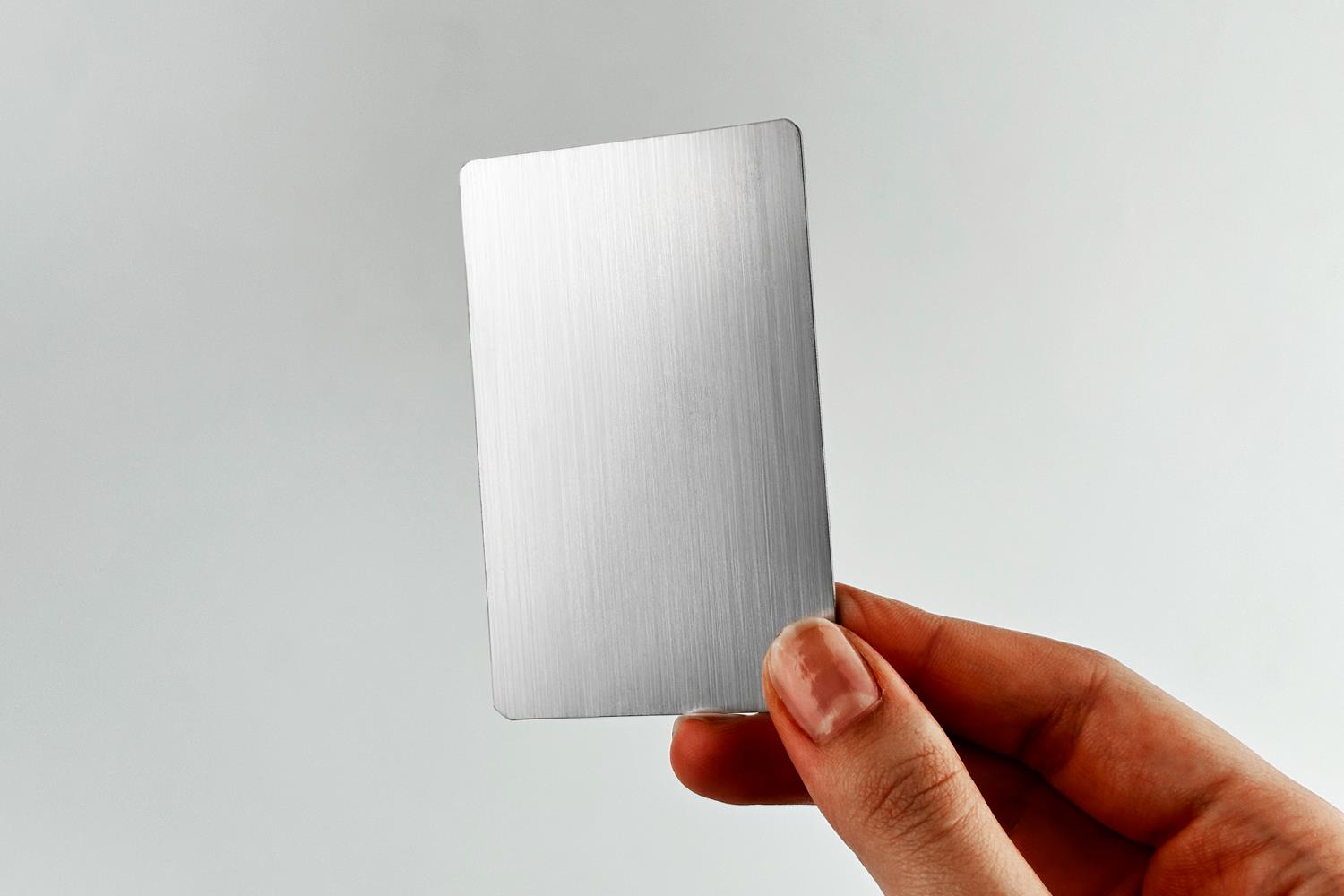 NFC بطاقة معدنية فضية