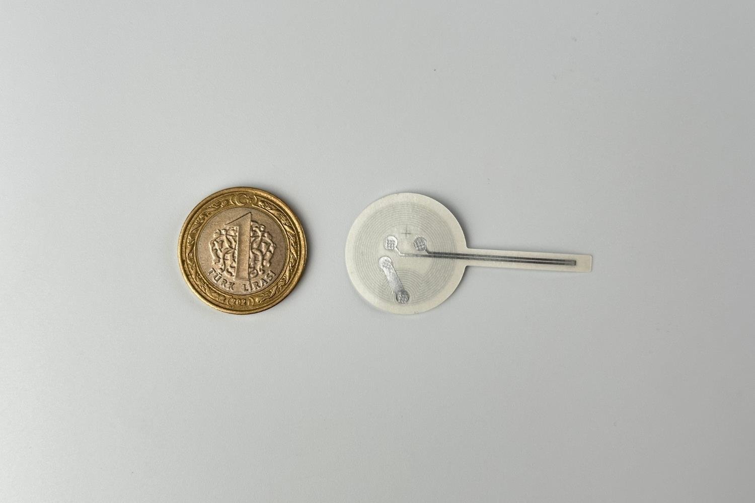 ST1543 Sıvı Üstü HF RFID Etiket