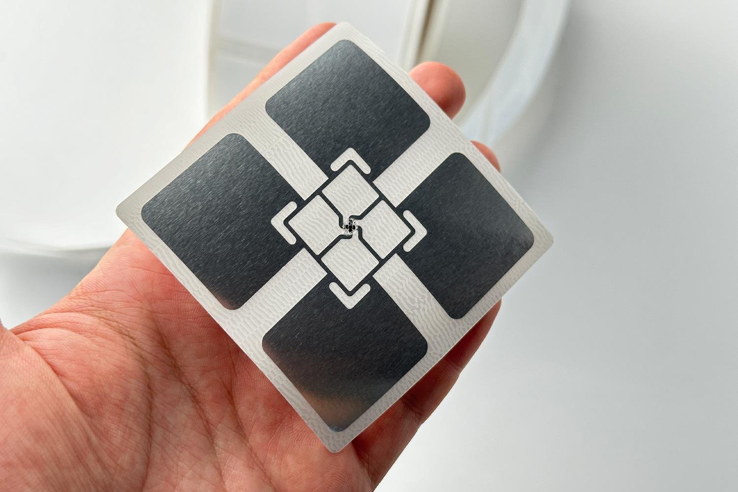 T21E V2 3D UHF Etiket (PP) - 75X75mm