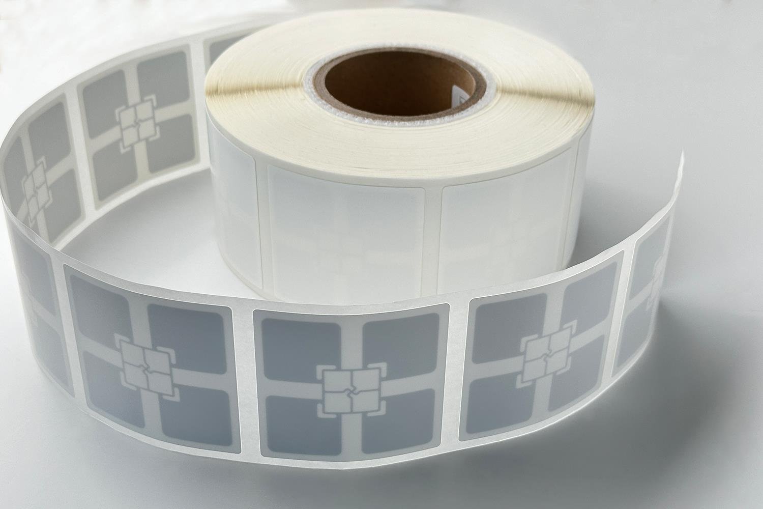 T21E V2 3D UHF Etiket (PP) - 75X75mm