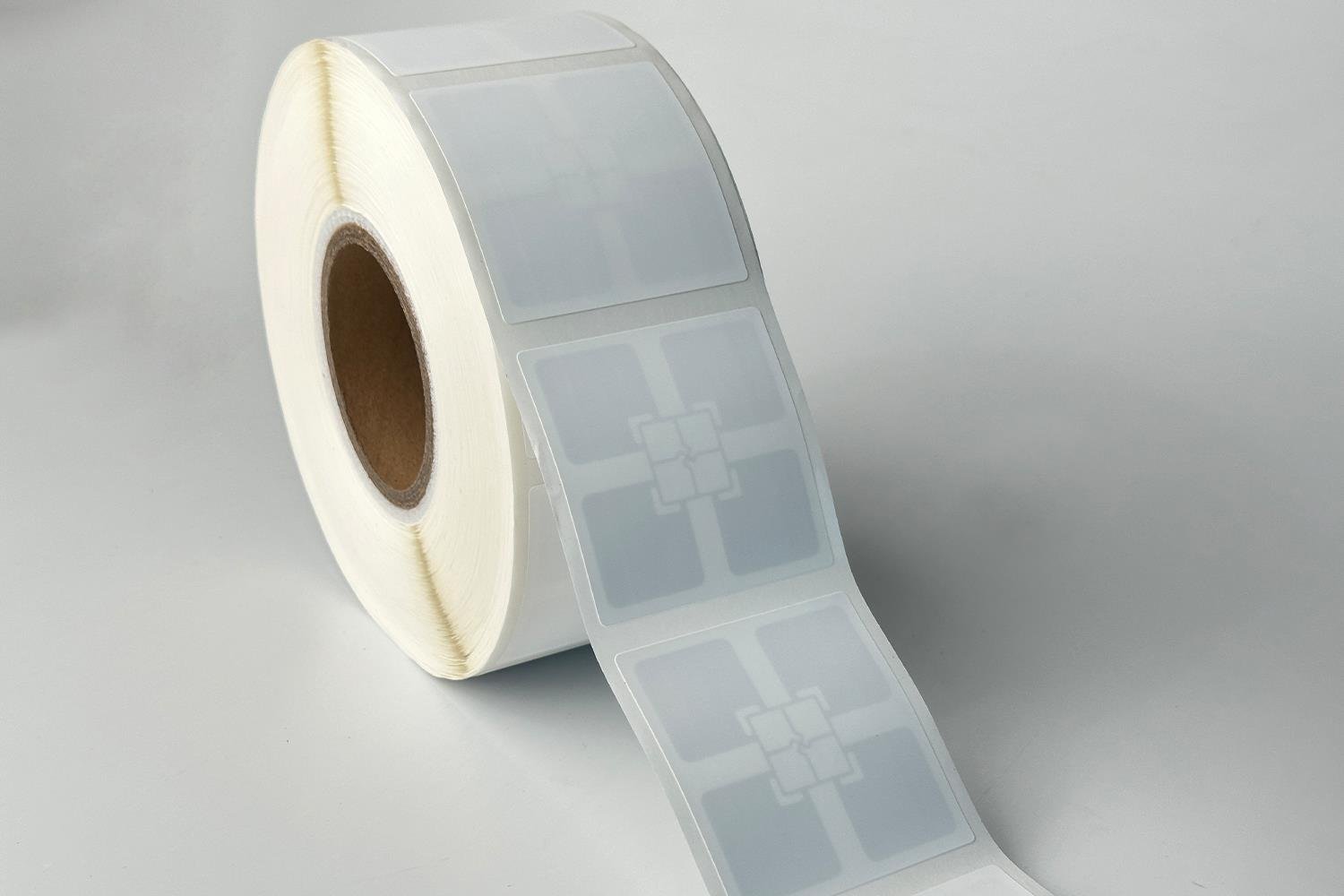 T21E V2 3D UHF Etiket (PP) - 75X75mm