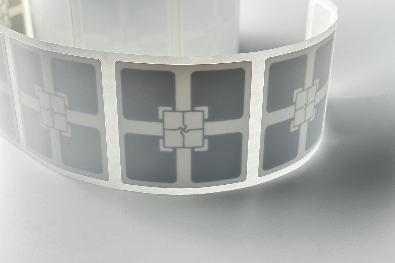 T21E V2 3D UHF Etiket (PP) - 75X75mm