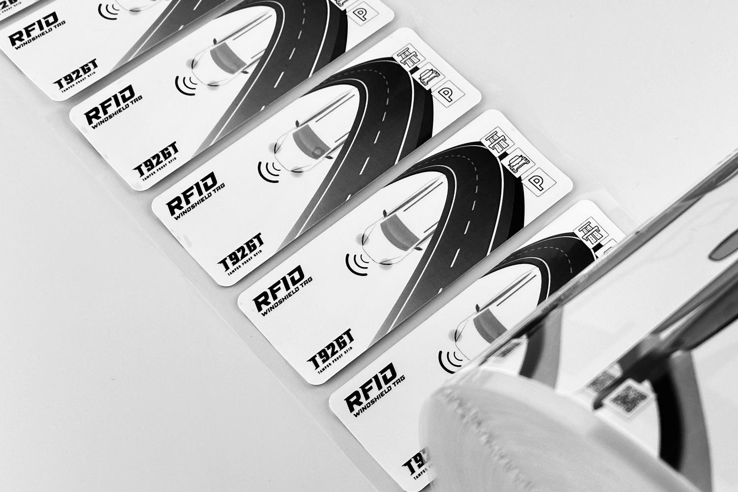 T92GT RFID Yapışkanlı Araç Cam Etiketi 110x40 mm (Tamper proof Pro)