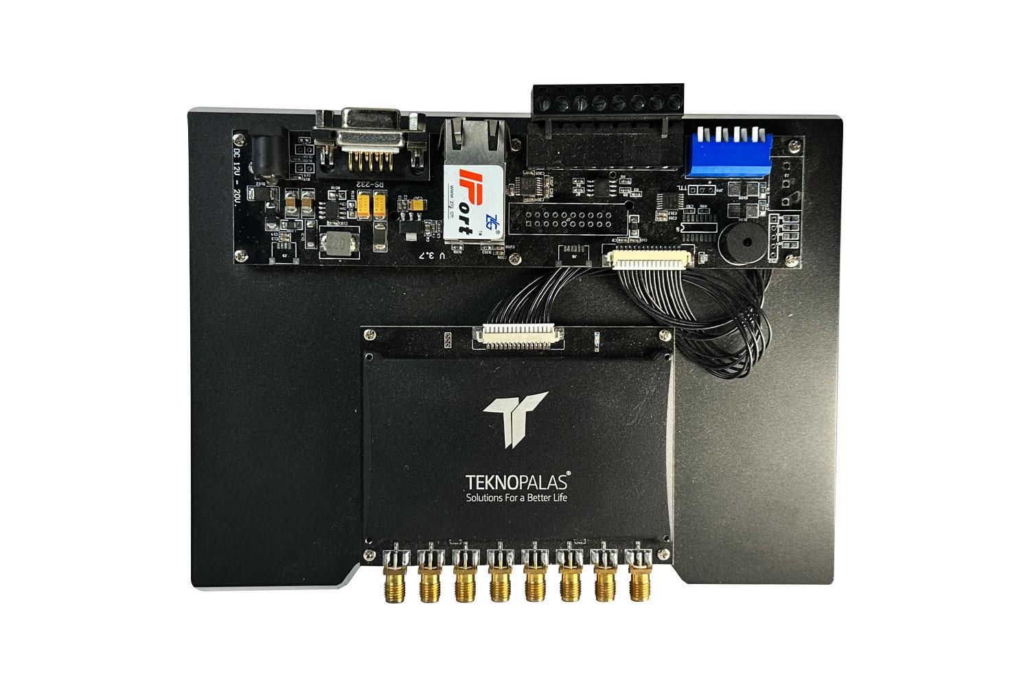 TM06 UHF Sabit RFID Okuyucu / 8 Port