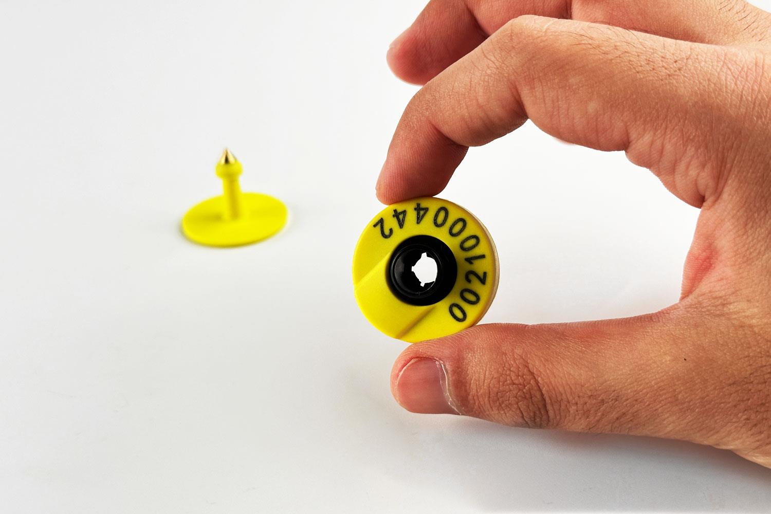 TPS-E004 RFID علامة الأذن